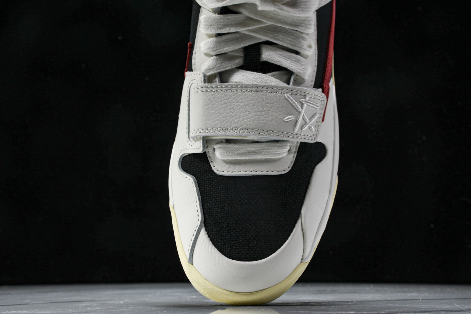 AJ Low 尺码36-47.5

纯原版出品-Travis Scott x Jordan JumPma
