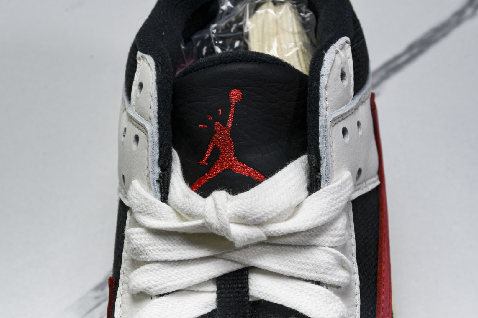 AJ Low 尺码36-47.5

纯原版出品-Travis Scott x Jordan JumPma