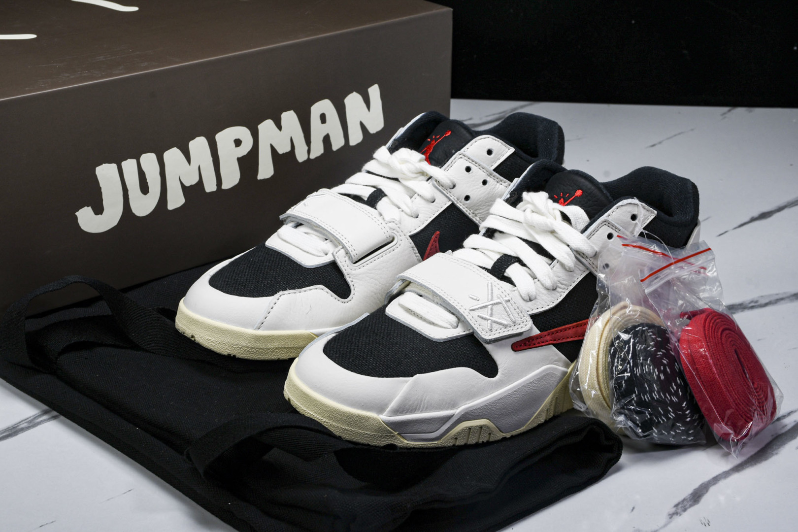 AJ Low 尺码36-47.5

纯原版出品-Travis Scott x Jordan JumPma