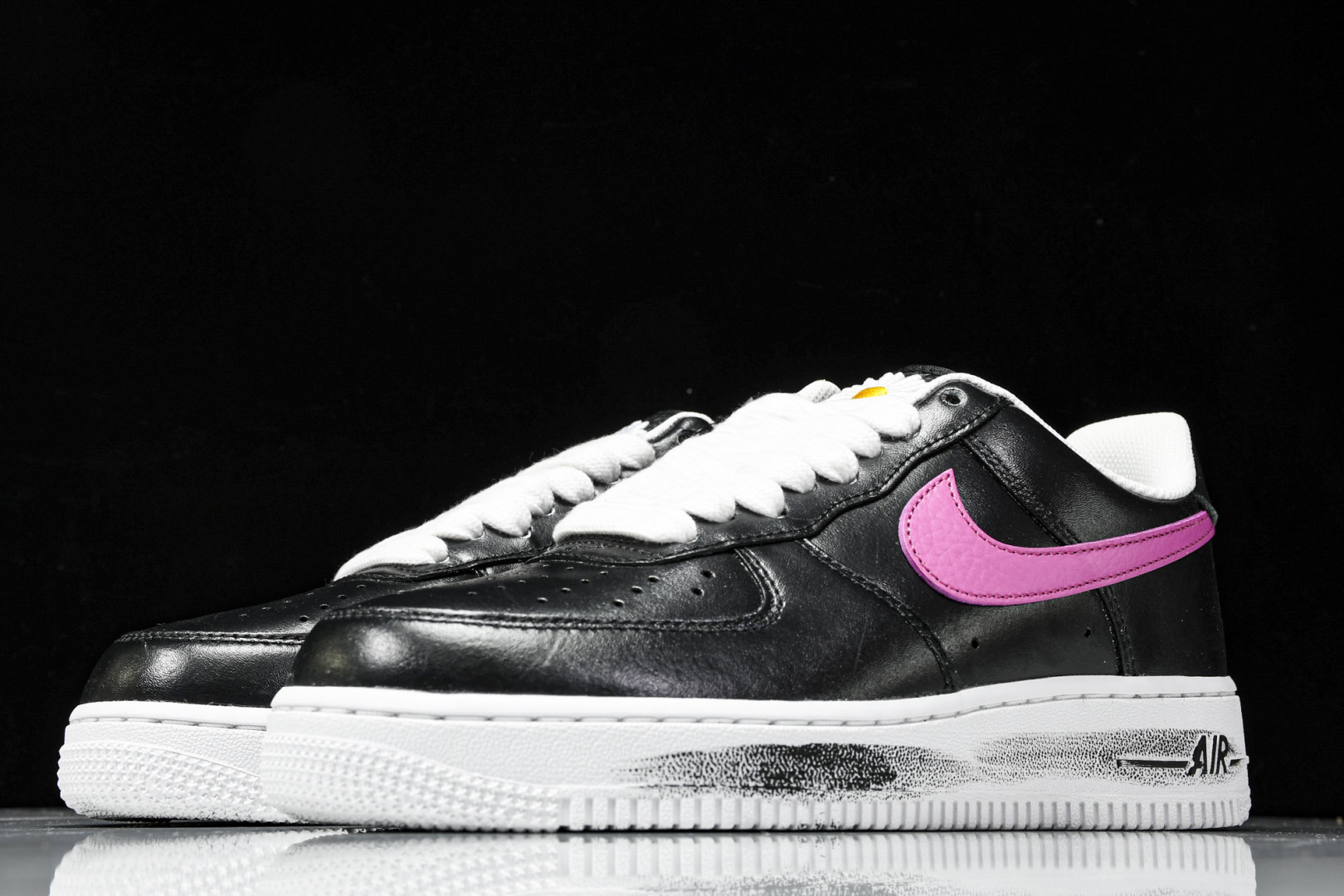 权志龙3.0 尺码36-47.5

纯原版出品-Air Force 1 Low G-Dragon Pea