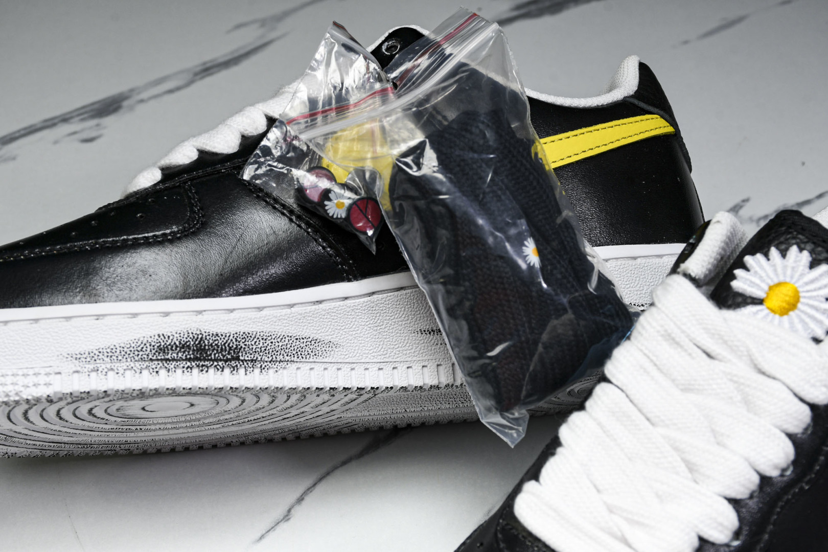 权志龙3.0 尺码36-47.5

纯原版出品-Air Force 1 Low G-Dragon Pea