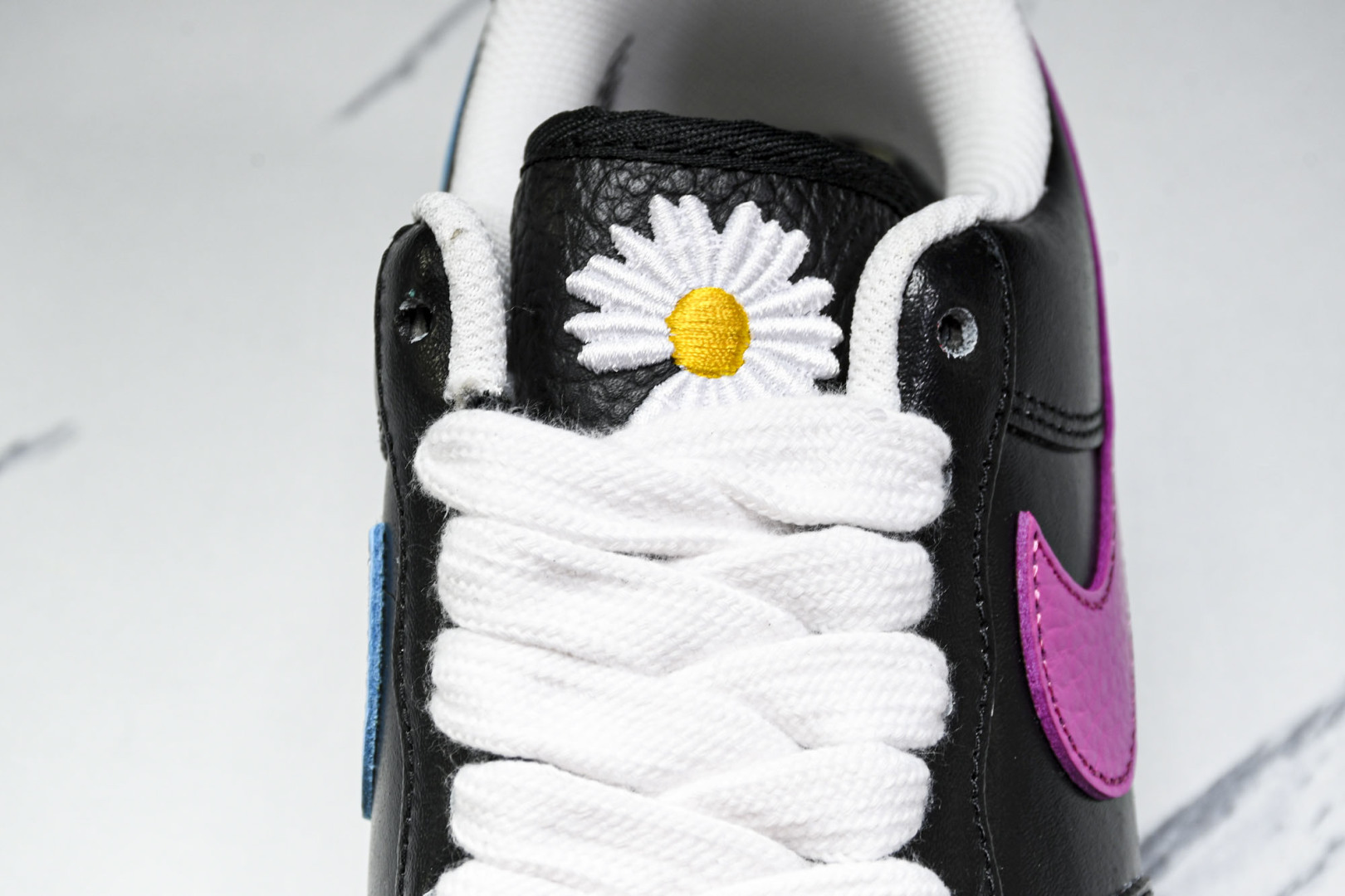 权志龙3.0 尺码36-47.5

纯原版出品-Air Force 1 Low G-Dragon Pea