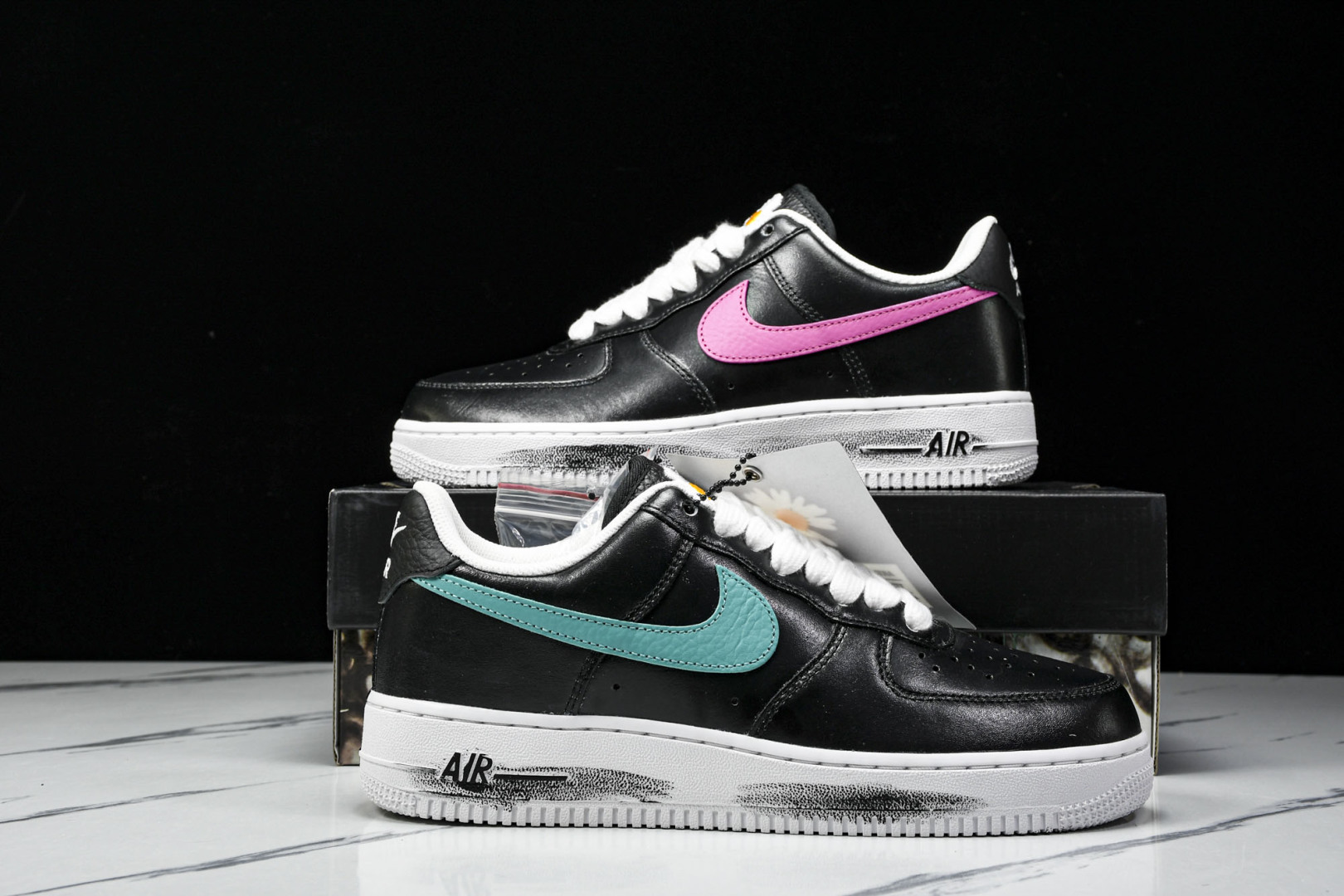 权志龙3.0 尺码36-47.5

纯原版出品-Air Force 1 Low G-Dragon Pea