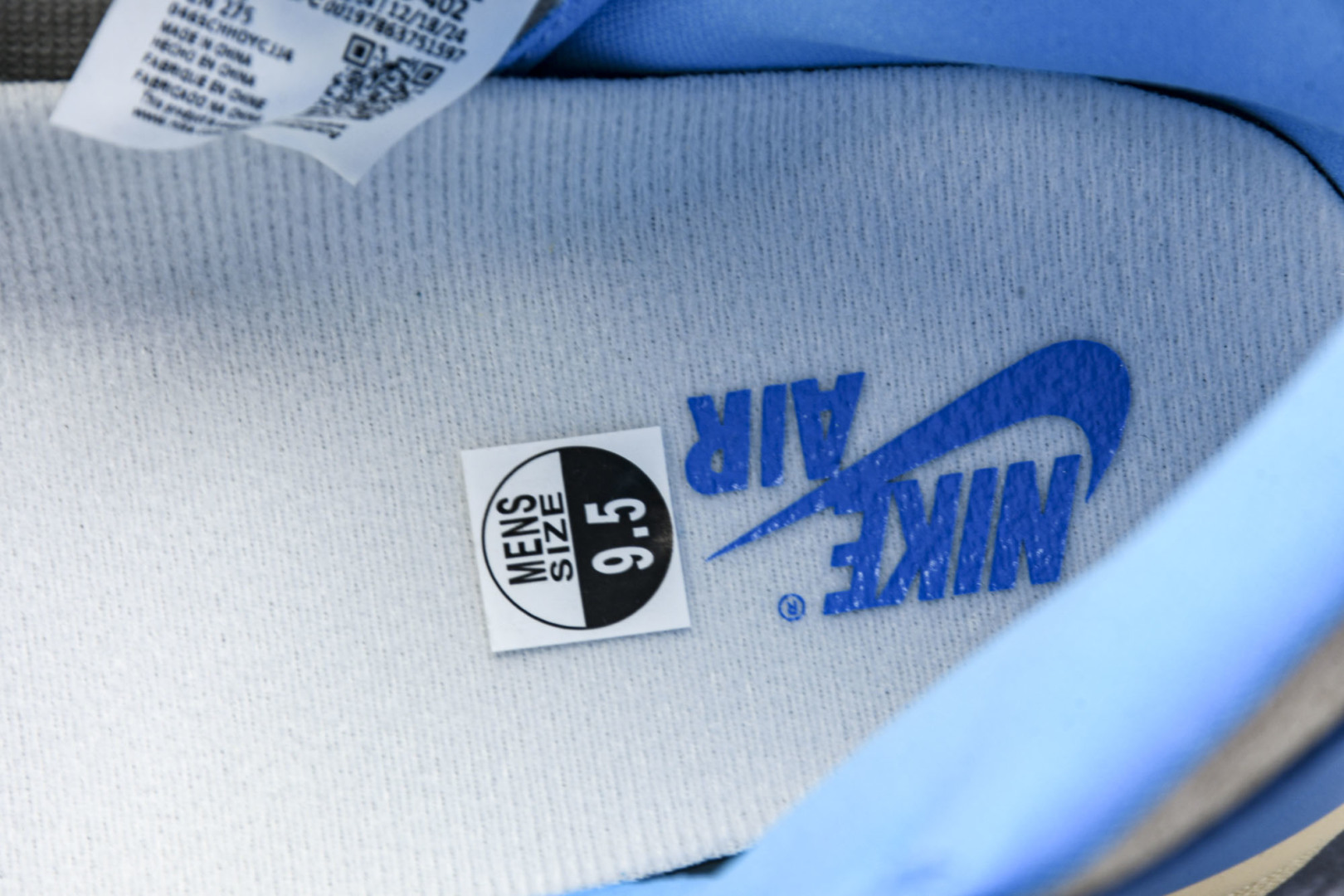 AJ1高帮 尺码40-48.5

纯原版出品-Air Jordan 1 Retro High OG UN