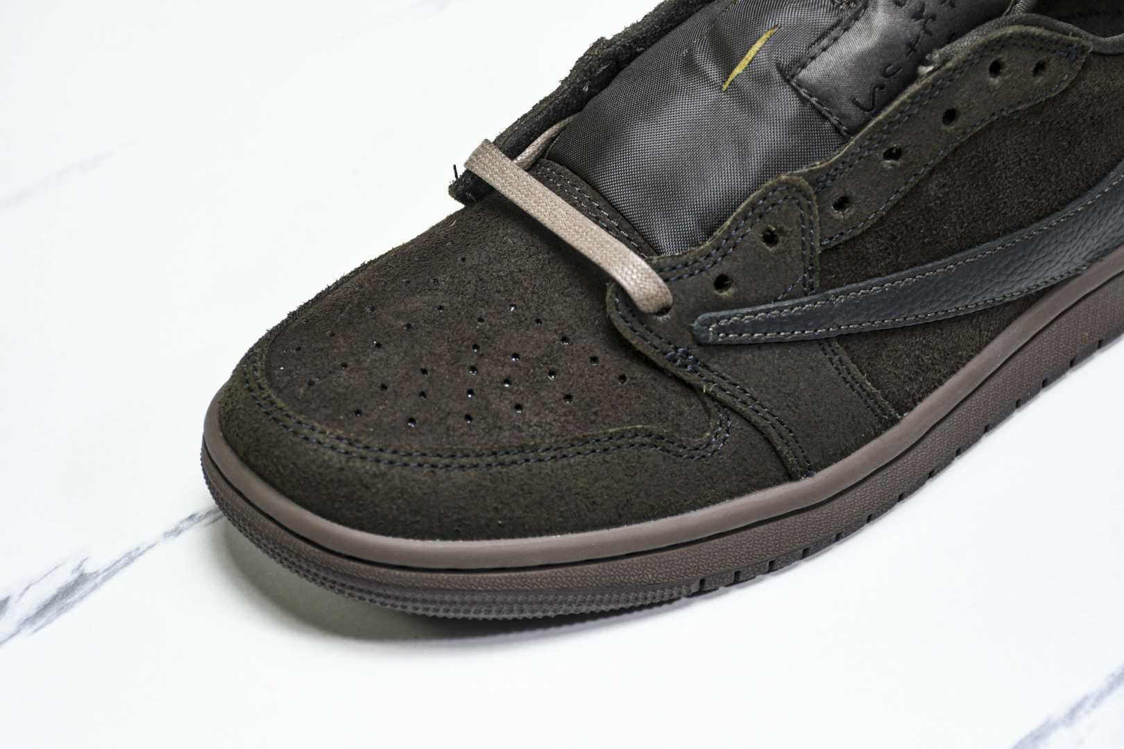 AJ Low黑棕 尺码40-48.5

纯原版出品-Air Jordan 1 Retro Low OG 