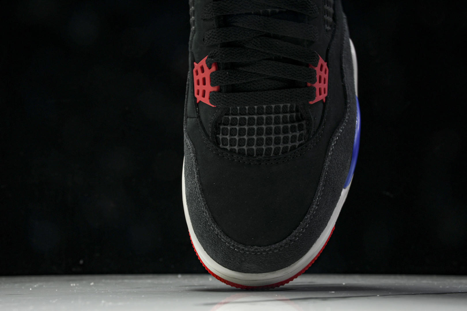 AJ4黑蓝 尺码40-47.5

纯原版出品-Air Jordan 4 Retro Rare Air 稀