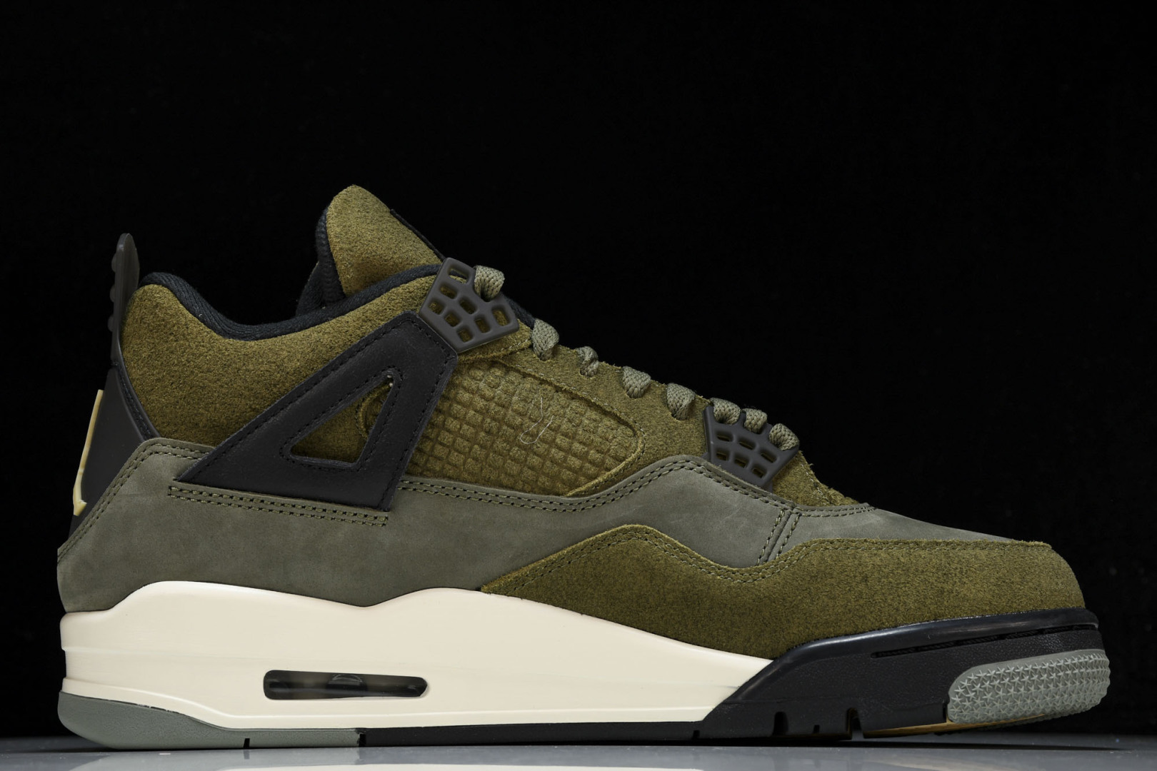 AJ4军绿 尺码：40-47.5

纯原出品-Air Jordan 4 Olive Canvas 军绿 