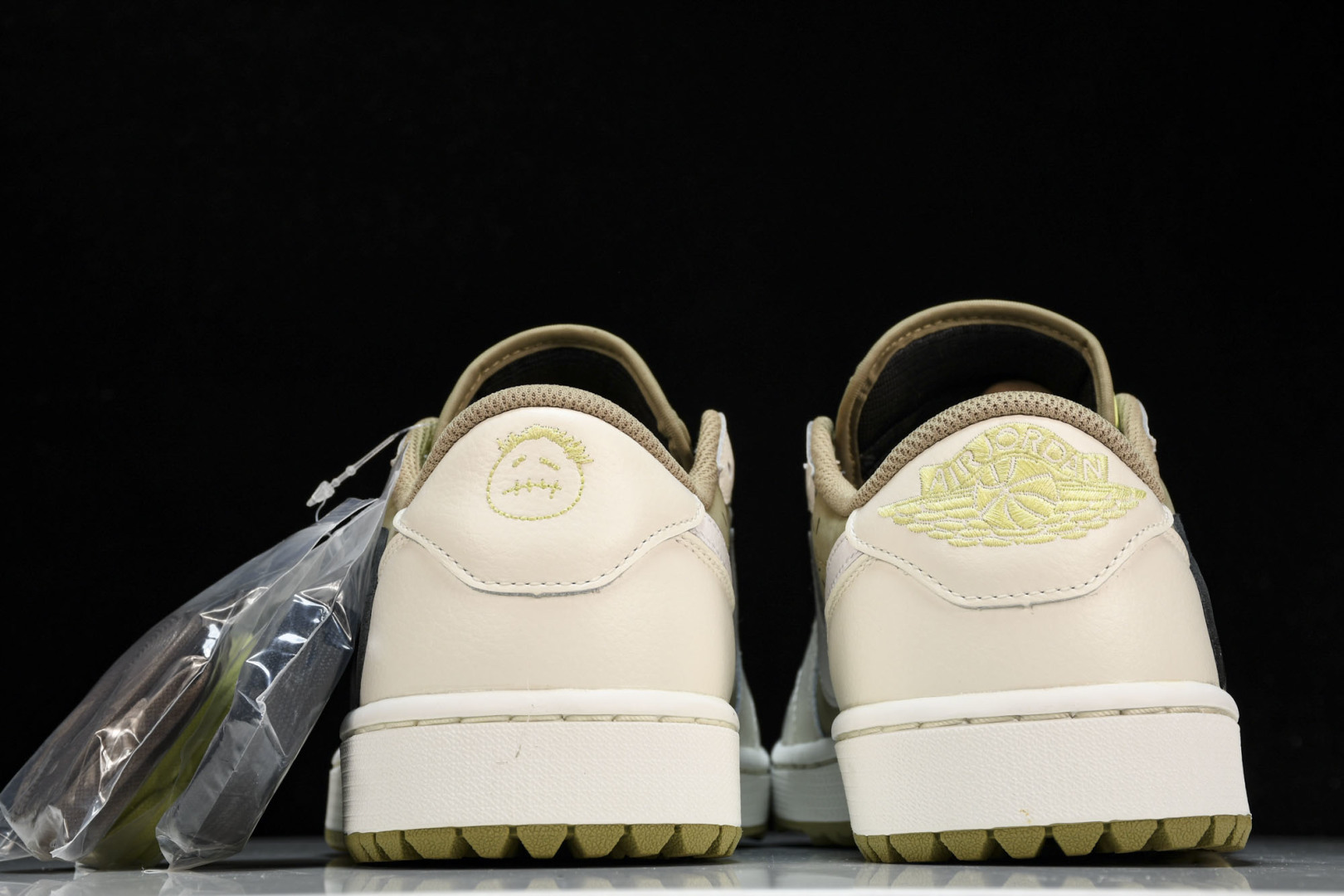 AJ1 Low 尺码36-48.5

纯原出品-Travis Scott x Air Jordan 1 