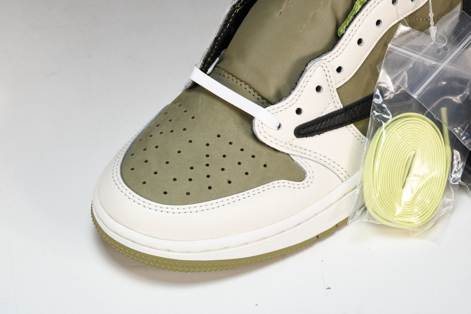 AJ1 Low 尺码36-48.5

纯原出品-Travis Scott x Air Jordan 1 