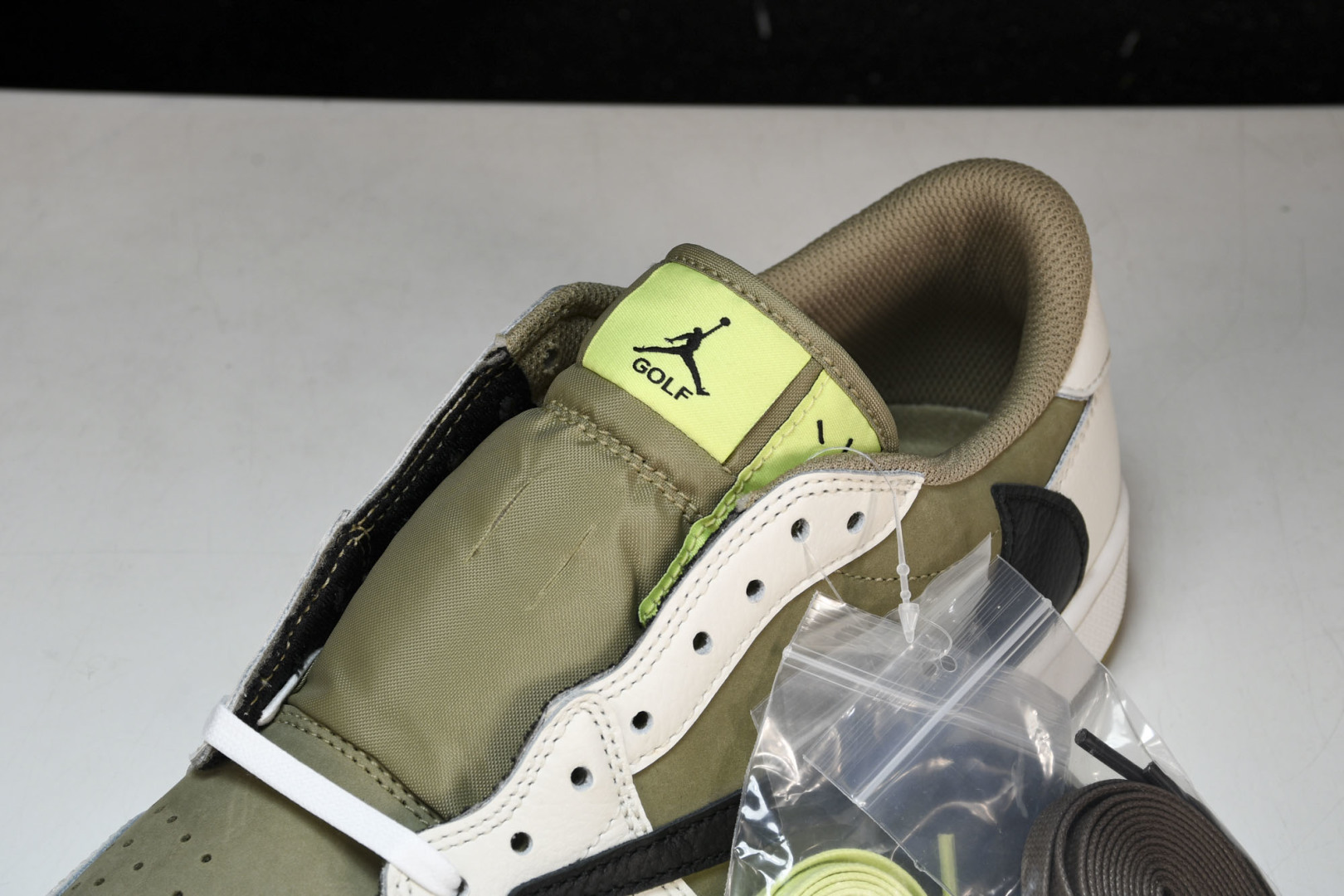 AJ1 Low 尺码36-48.5

纯原出品-Travis Scott x Air Jordan 1 
