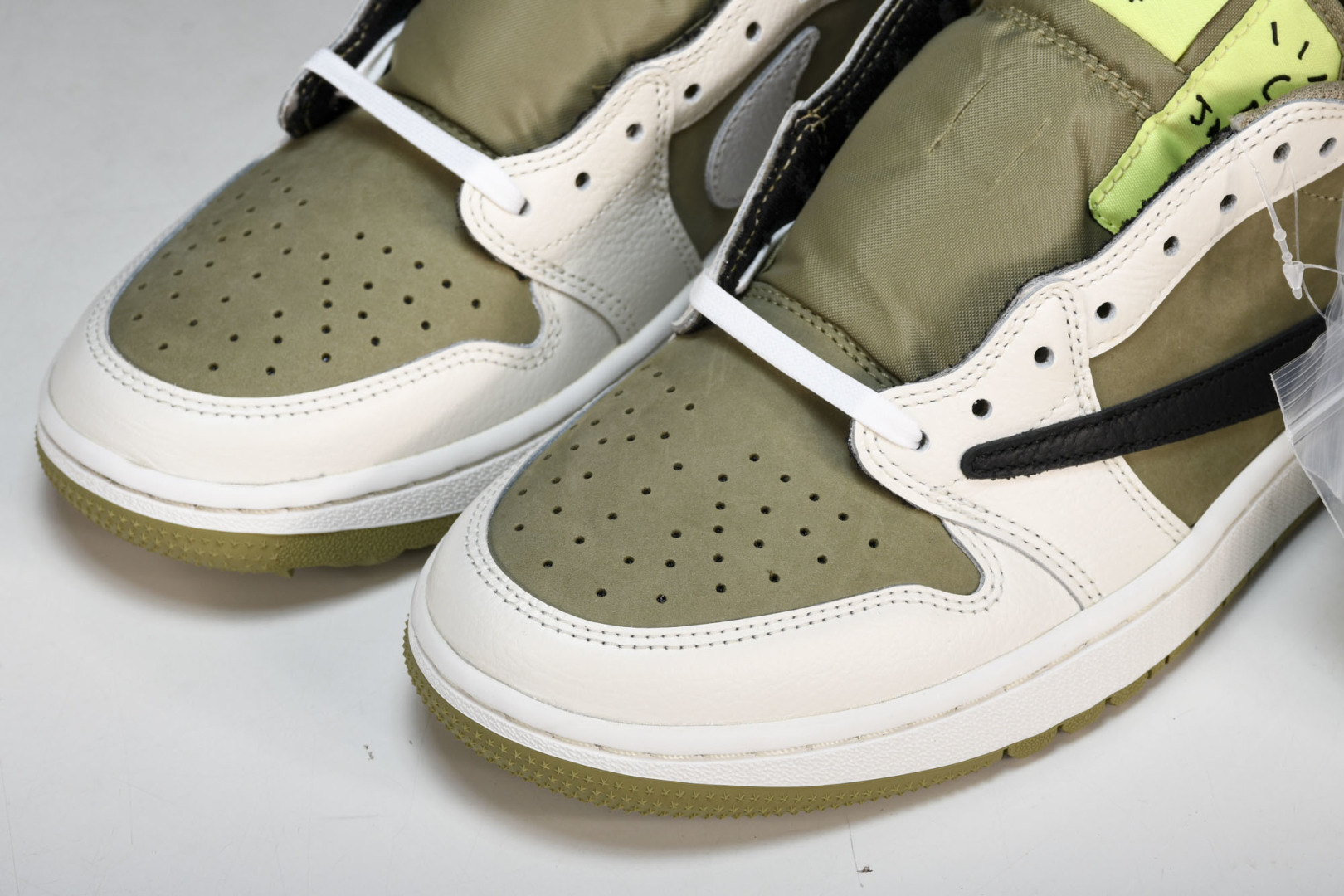 AJ1 Low 尺码36-48.5

纯原出品-Travis Scott x Air Jordan 1 