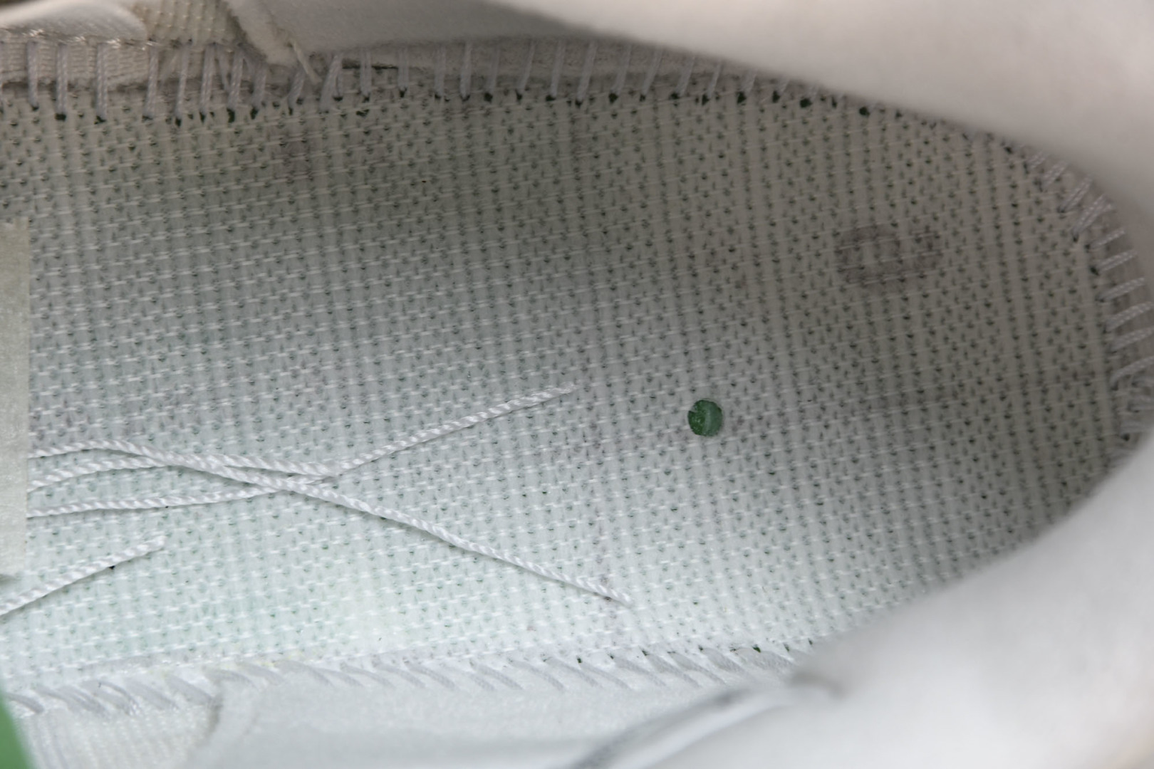 AJ4 白绿 尺码40-47.5

纯原版出品-NK SB x Air Jordan 4“Pine Gr