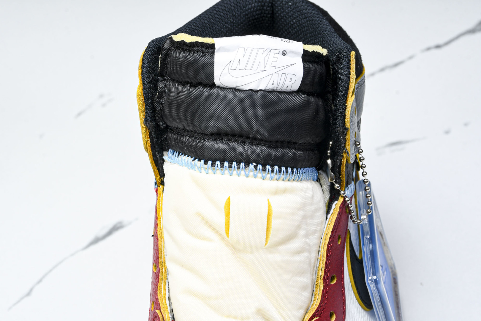 AJ1高帮 尺码40-47.5

纯原版出品-Air Jordan 1 Retro High OG SP