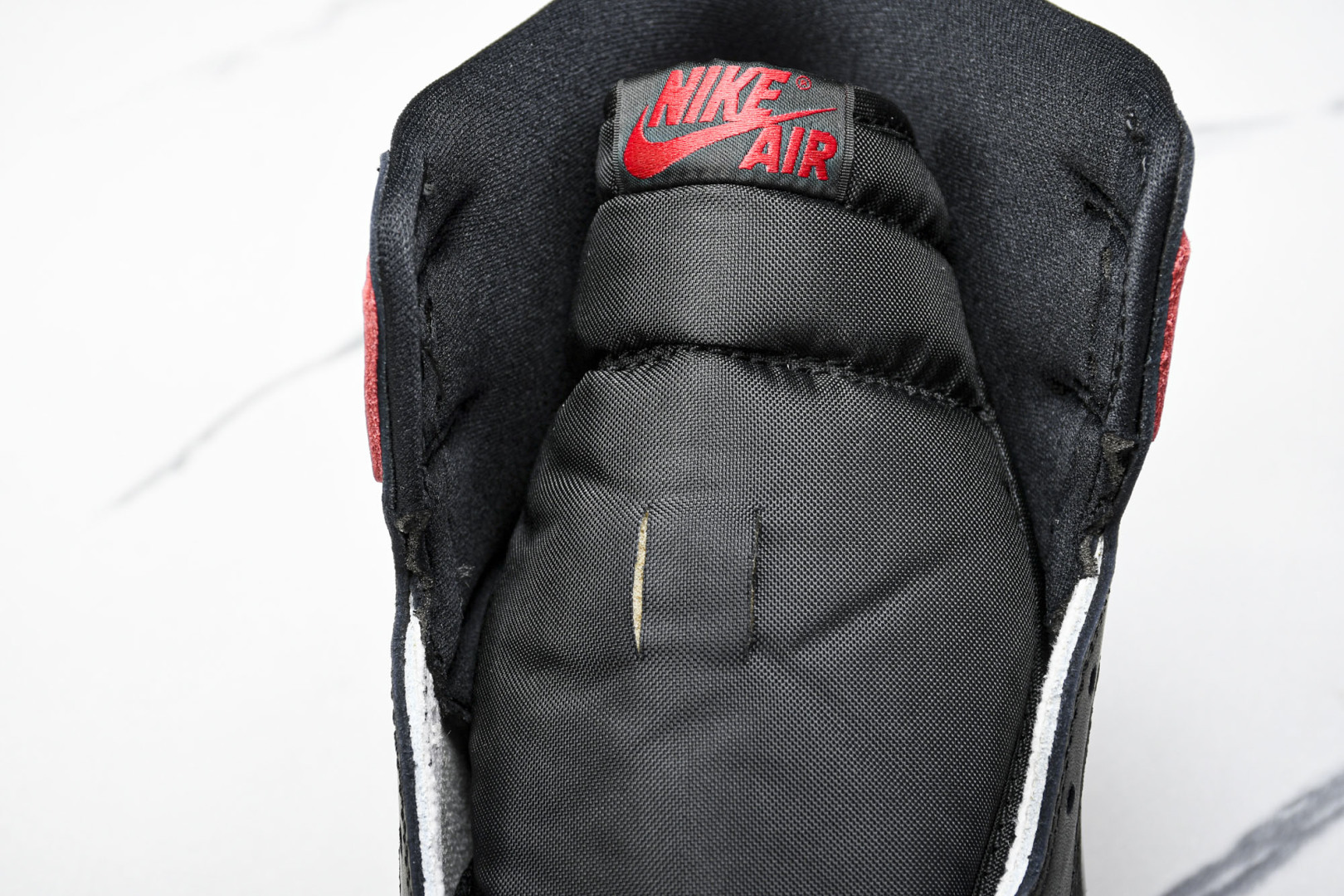 AJ1高帮 尺码40.5-47.5

纯原版出品-Air Jordan 1 Retro High OG 