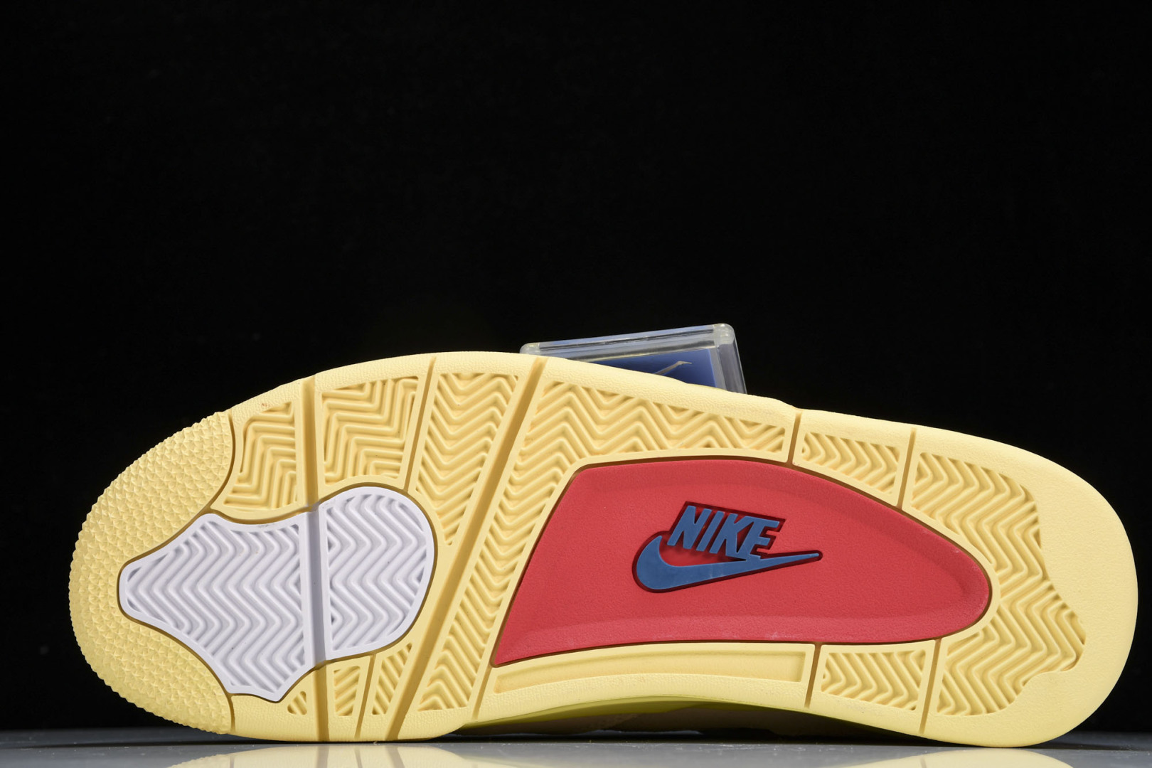 AJ4UN 粉红蓝 尺码40-48.5

纯原版出品-Union LA x Air Jordan 4 R