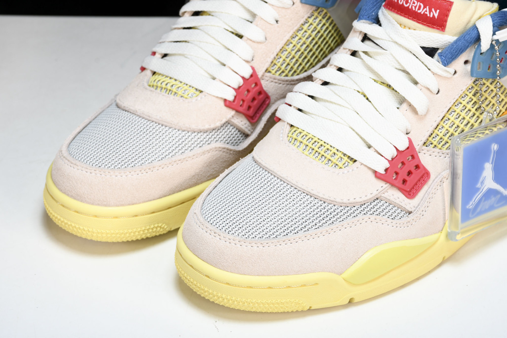 AJ4UN 粉红蓝 尺码40-48.5

纯原版出品-Union LA x Air Jordan 4 R