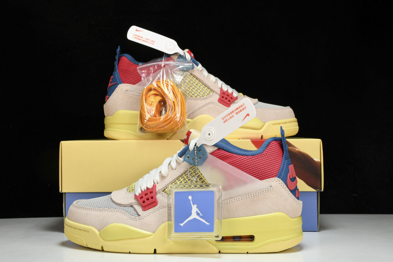 AJ4UN 粉红蓝 尺码40-48.5

纯原版出品-Union LA x Air Jordan 4 R