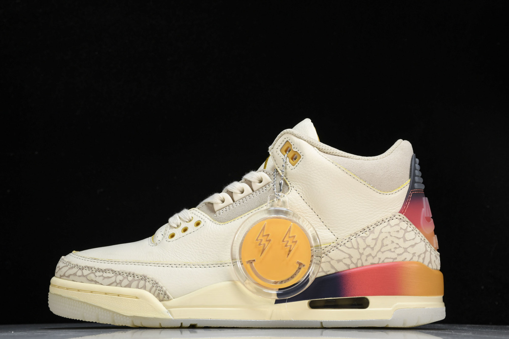 AJ3彩虹 尺码40-48.5

纯原出品-J Balvin x Air Jordan AJ3 彩虹 联