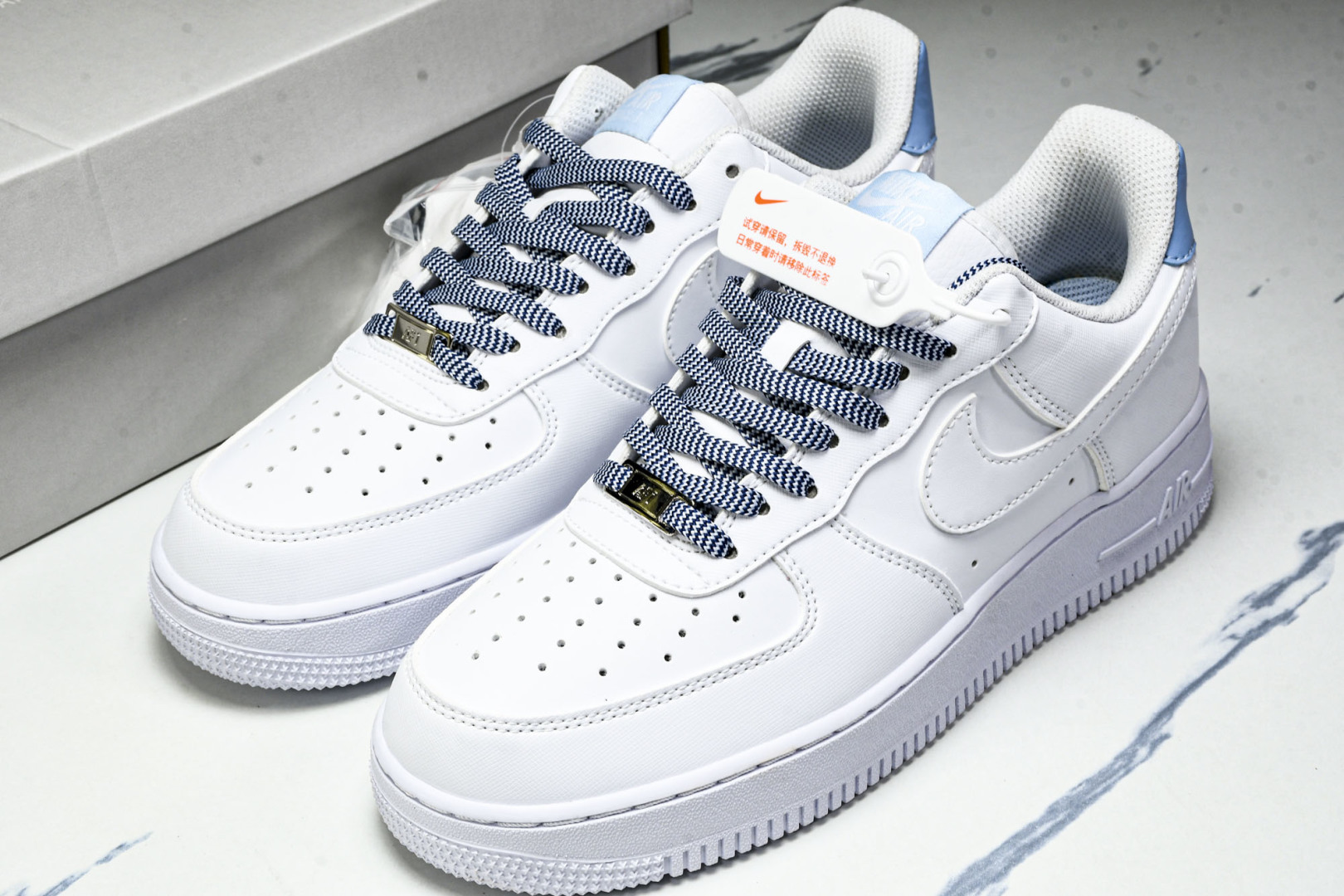  NK Air Force 1'07 Low 空军一号低帮休闲板鞋 IB7167-101 尺寸 36 3