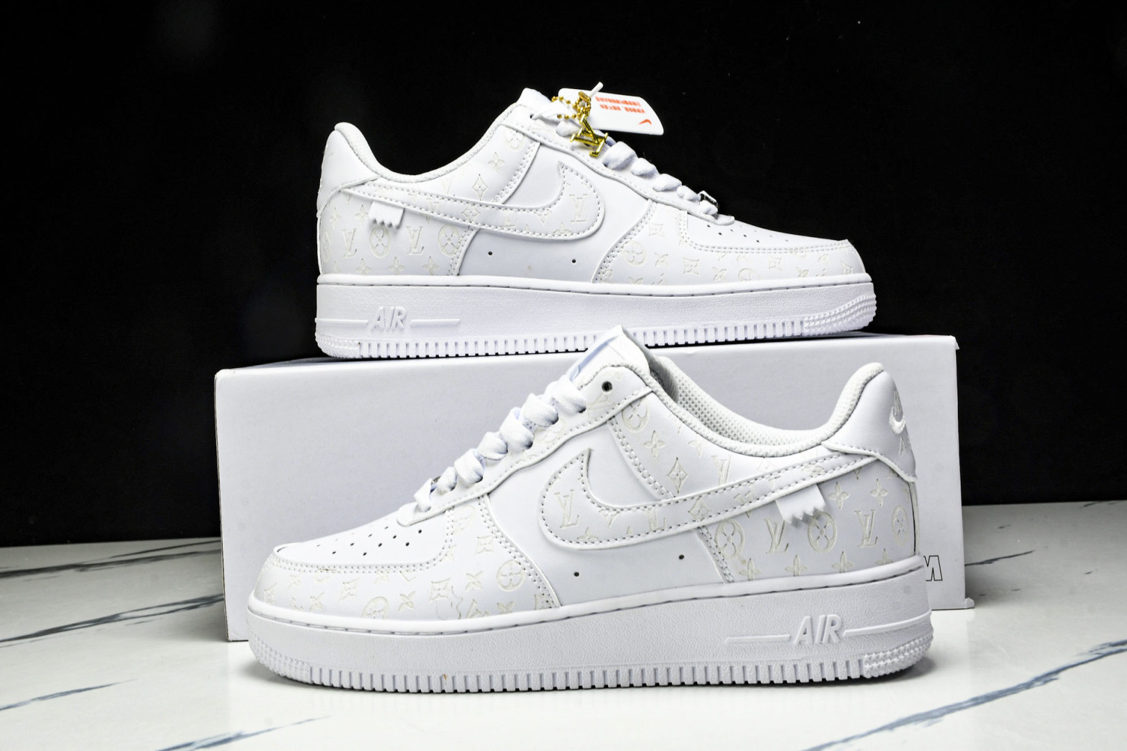  NK Air Force 1'07 Low 定制款 空军一号低帮休闲板鞋 CW2288-111 尺寸 