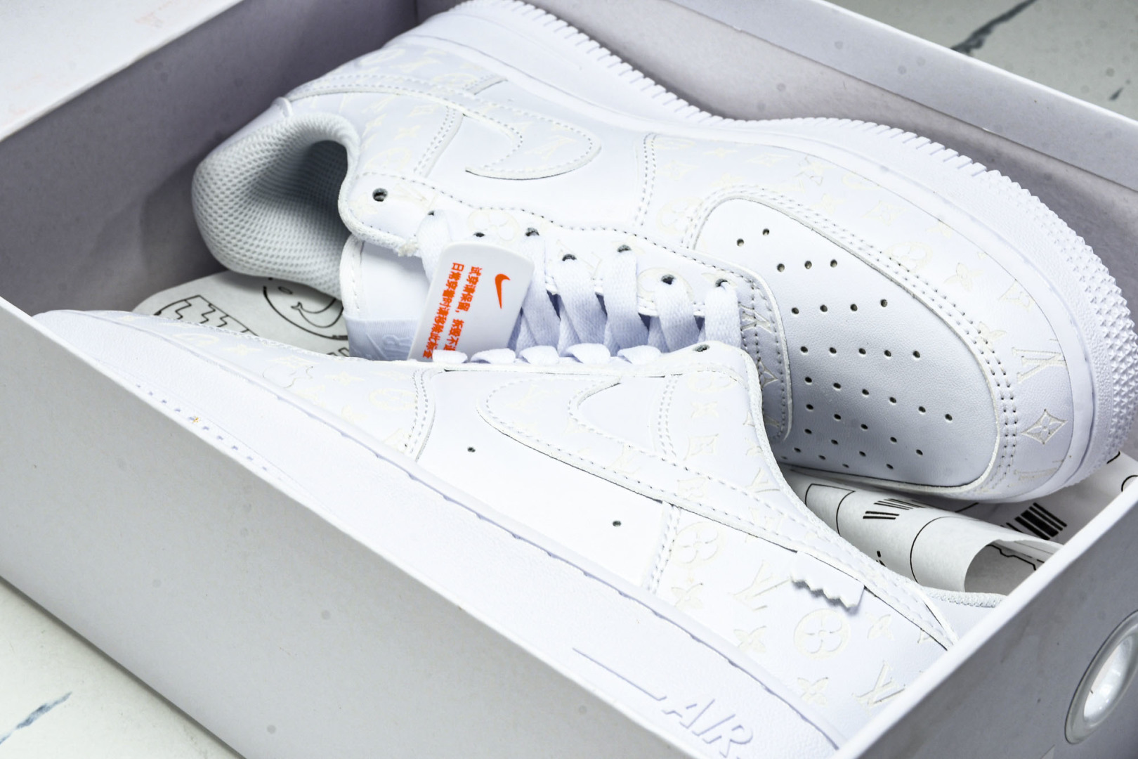  NK Air Force 1'07 Low 定制款 空军一号低帮休闲板鞋 CW2288-111 尺寸 