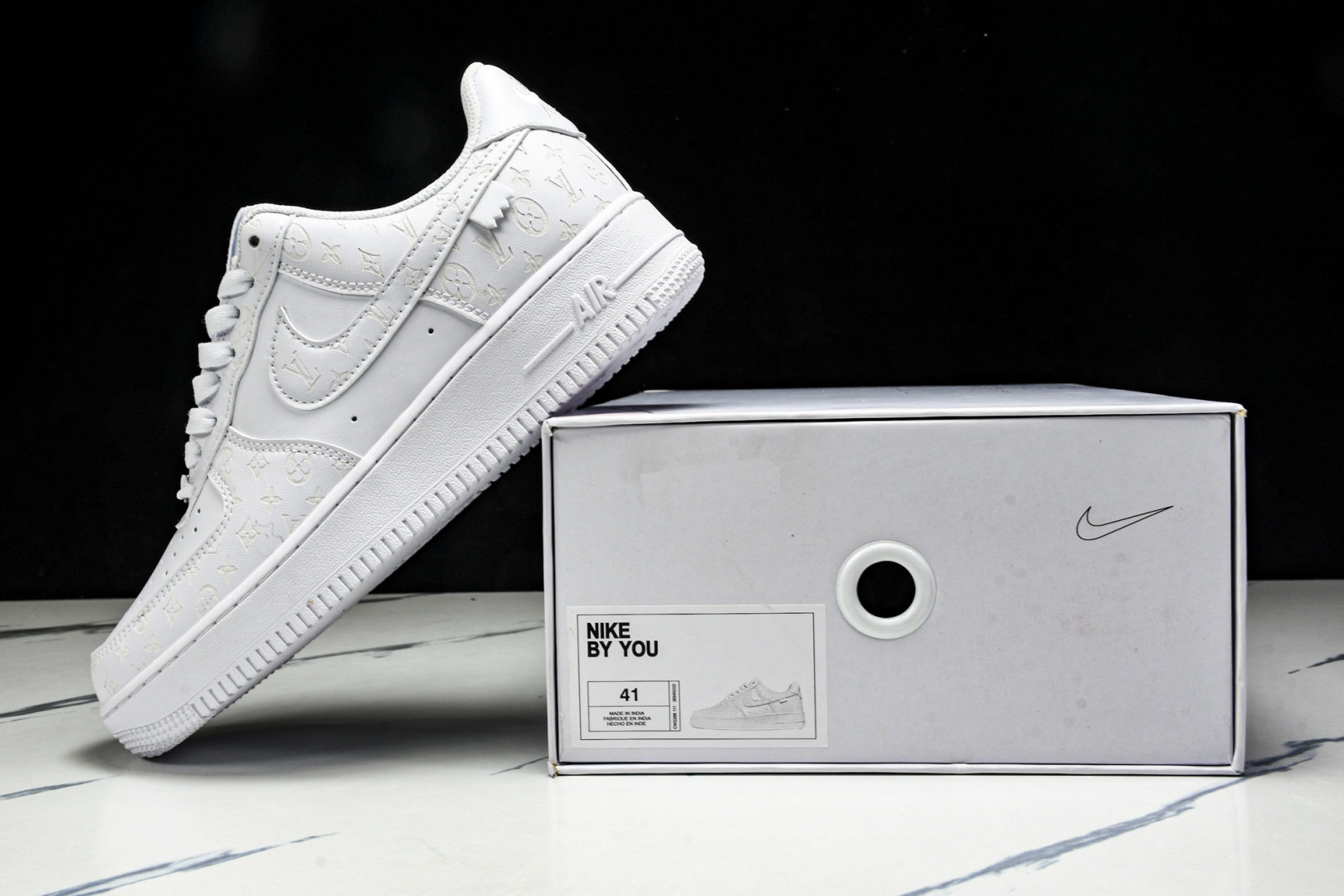  NK Air Force 1'07 Low 定制款 空军一号低帮休闲板鞋 CW2288-111 尺寸 