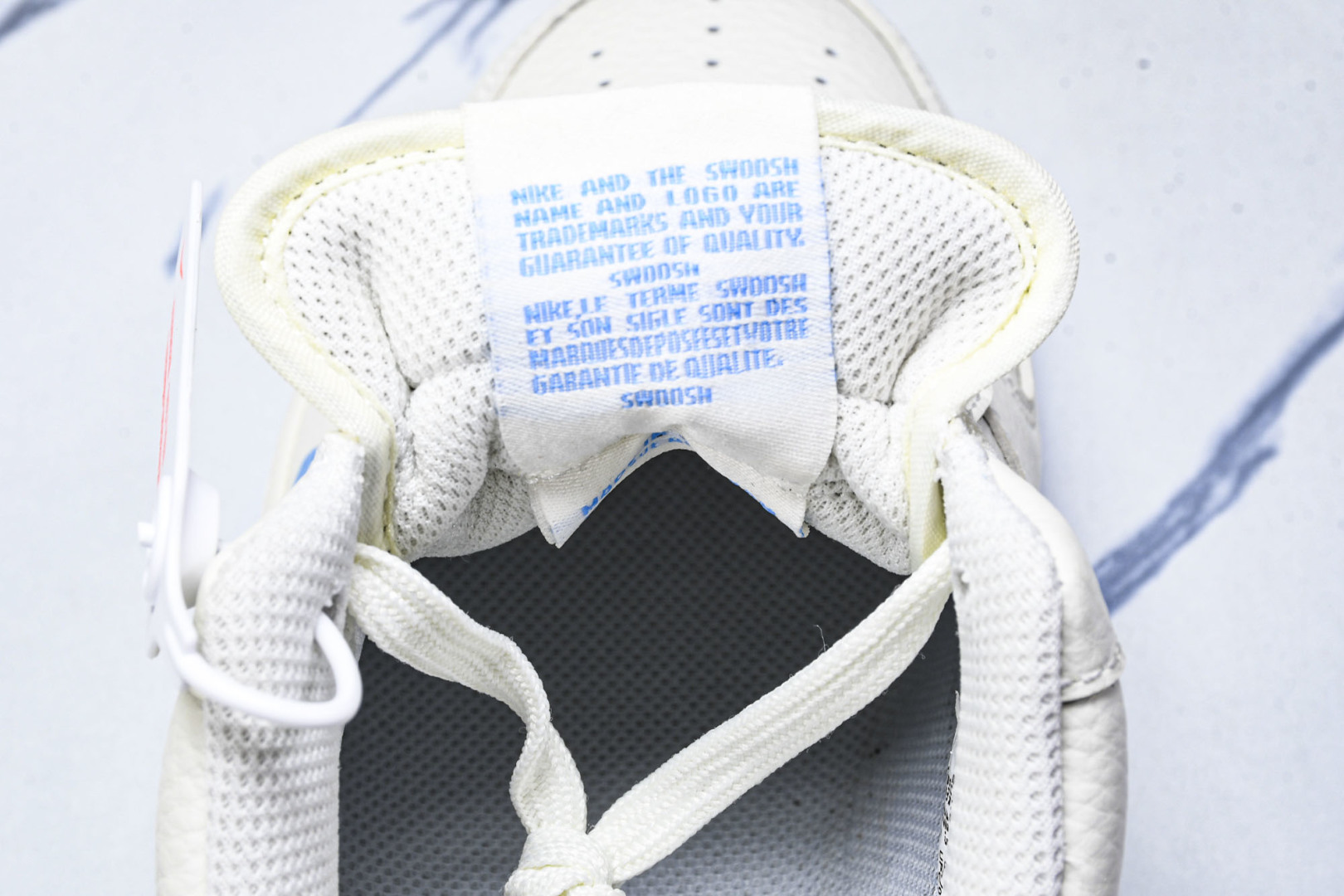  NK Air Force 1'07 Low LV联名 奶白霜蓝 空军一号低帮休闲板鞋 LW9279-0