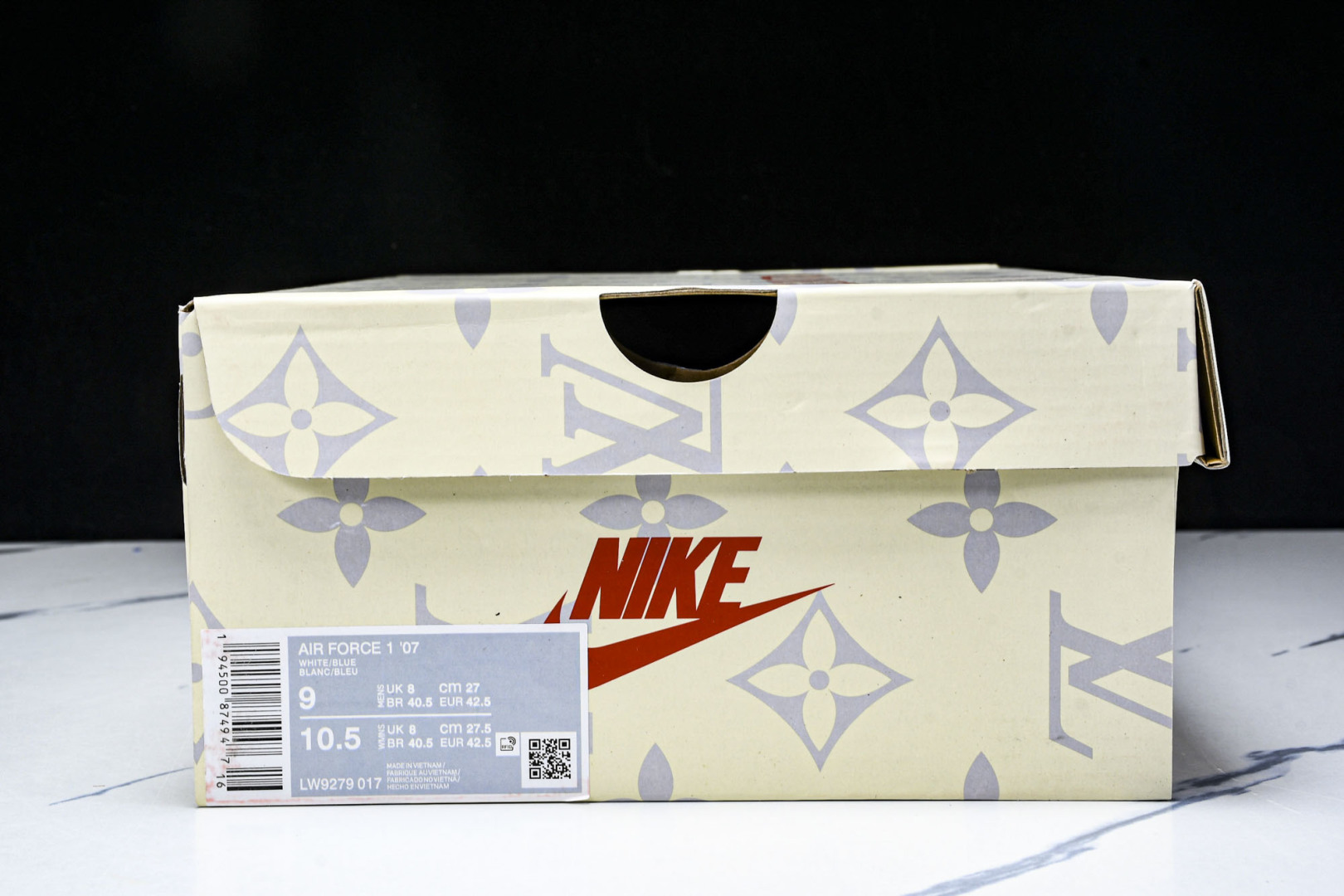  NK Air Force 1'07 Low LV联名 奶白霜蓝 空军一号低帮休闲板鞋 LW9279-0