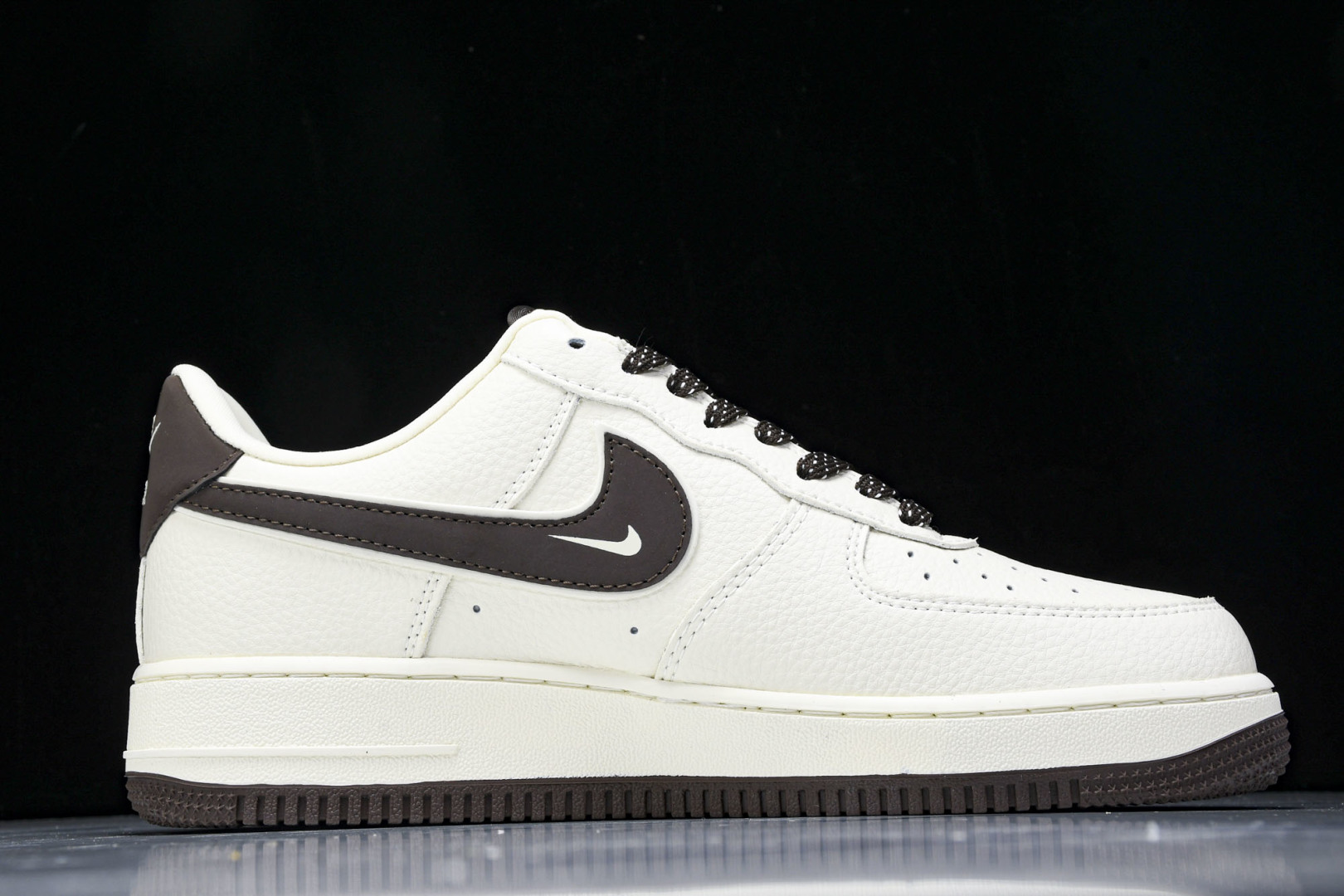  NK Air Force 1'07 Low 拉布布 空军一号低帮休闲板鞋 KJ1688-012 尺寸 