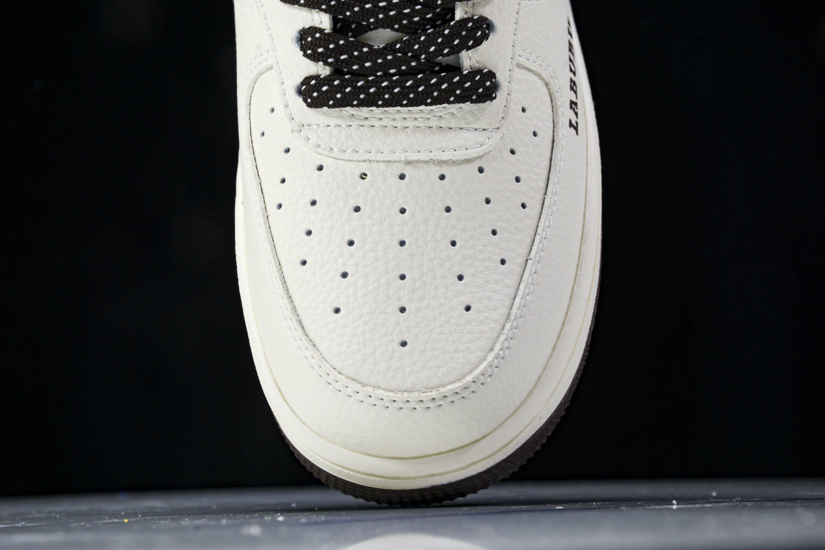  NK Air Force 1'07 Low 拉布布 空军一号低帮休闲板鞋 KJ1688-012 尺寸 