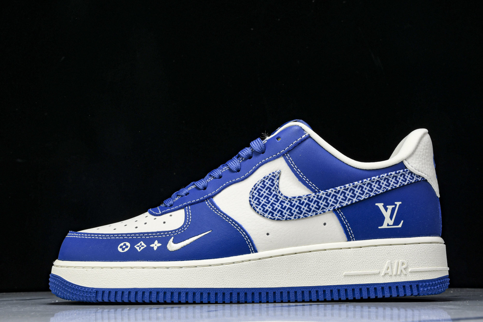  NK Air Force 1'07 Low LV联名 花纹蓝勾 空军一号低帮休闲板鞋 KK1988-0