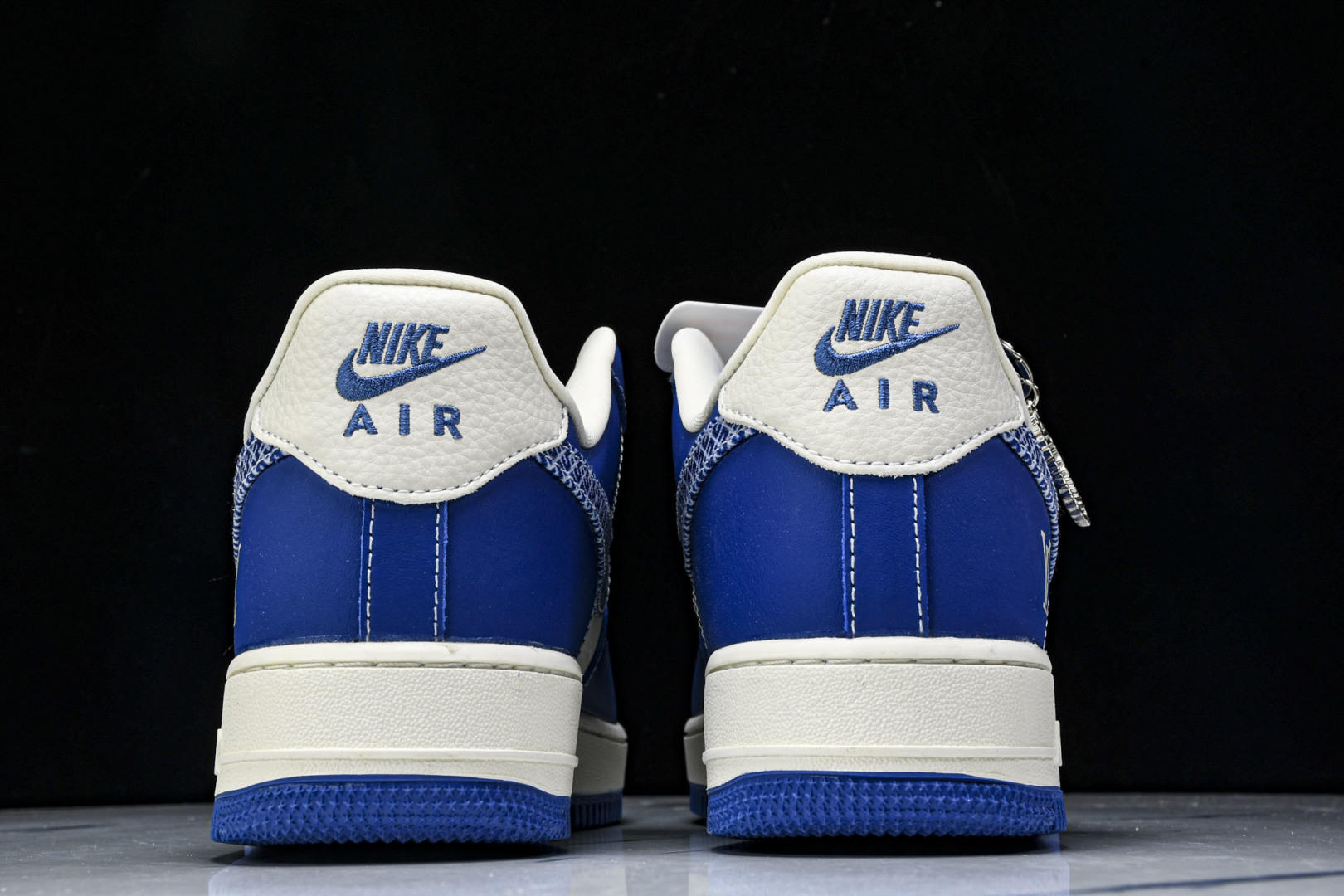  NK Air Force 1'07 Low LV联名 花纹蓝勾 空军一号低帮休闲板鞋 KK1988-0