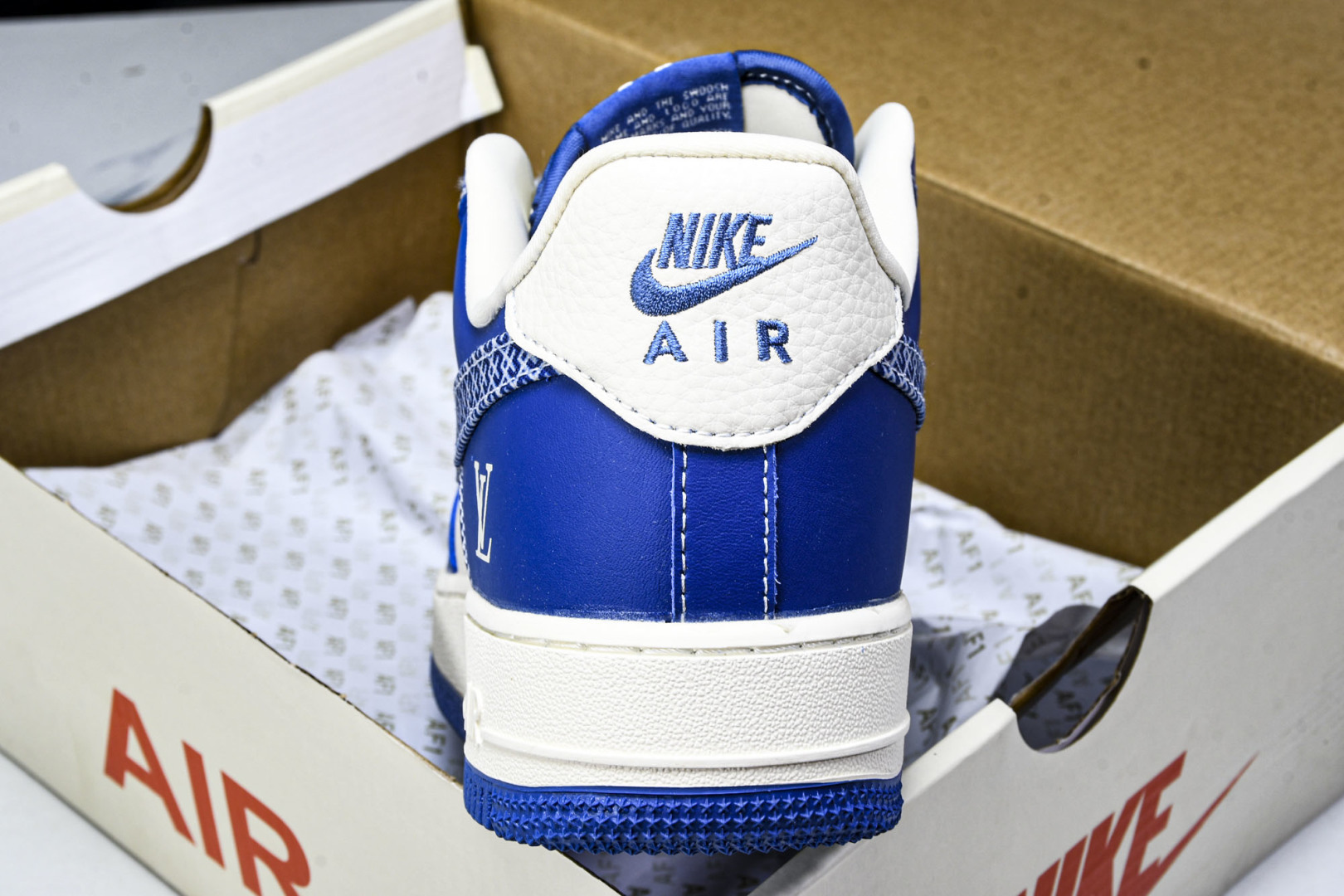  NK Air Force 1'07 Low LV联名 花纹蓝勾 空军一号低帮休闲板鞋 KK1988-0