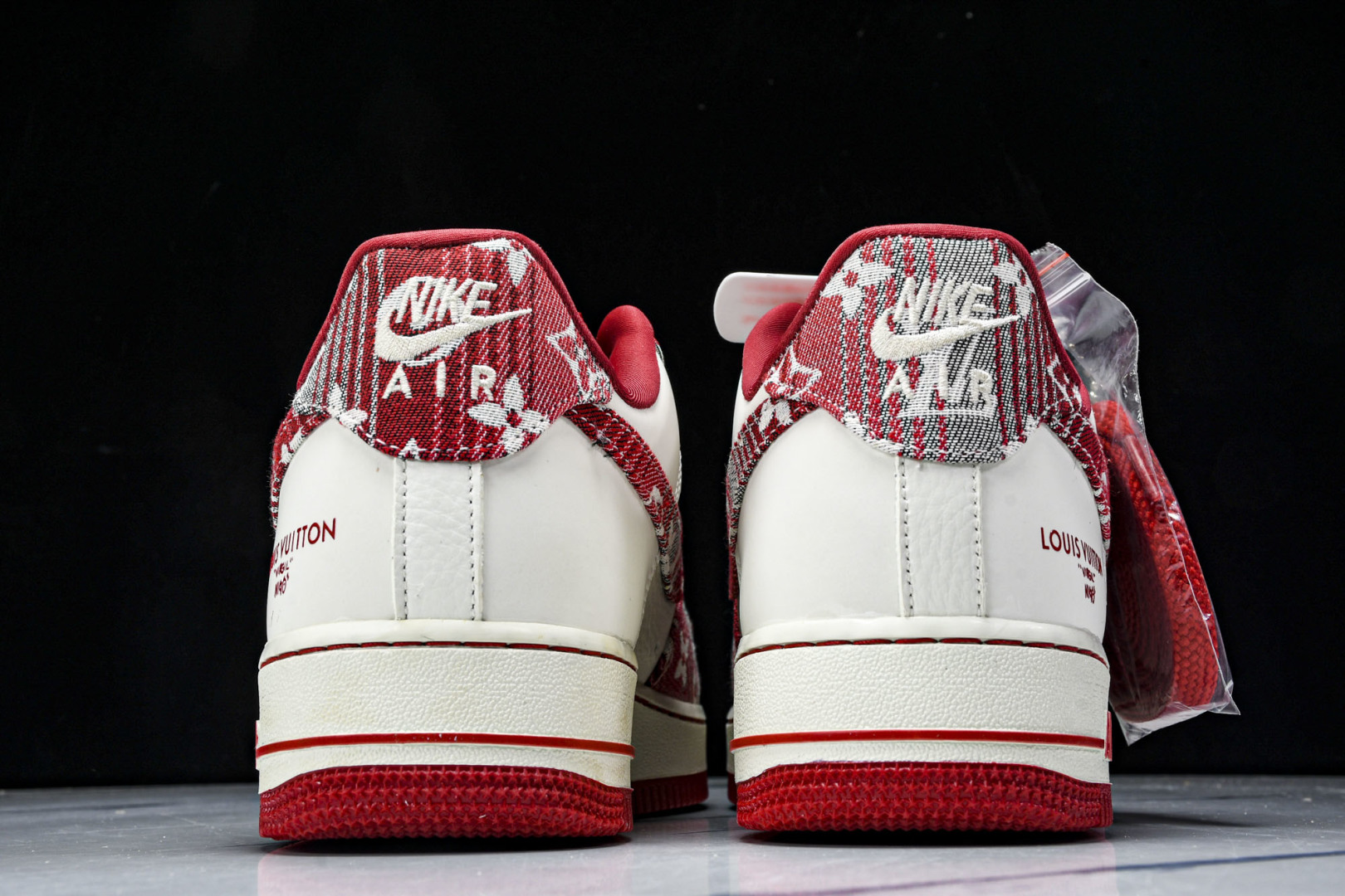  NK Air Force 1'07 Low LV联名 灰红牛仔 空军一号低帮休闲板鞋 SC9207-5