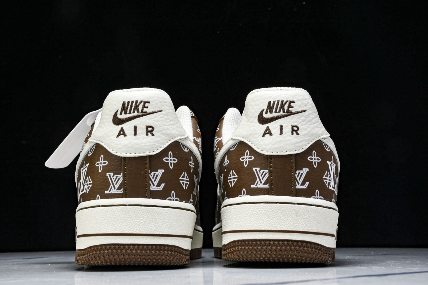  NK Air Force 1'07 Low LV联名 奶白棕 空军一号低帮休闲板鞋 LW9279-01