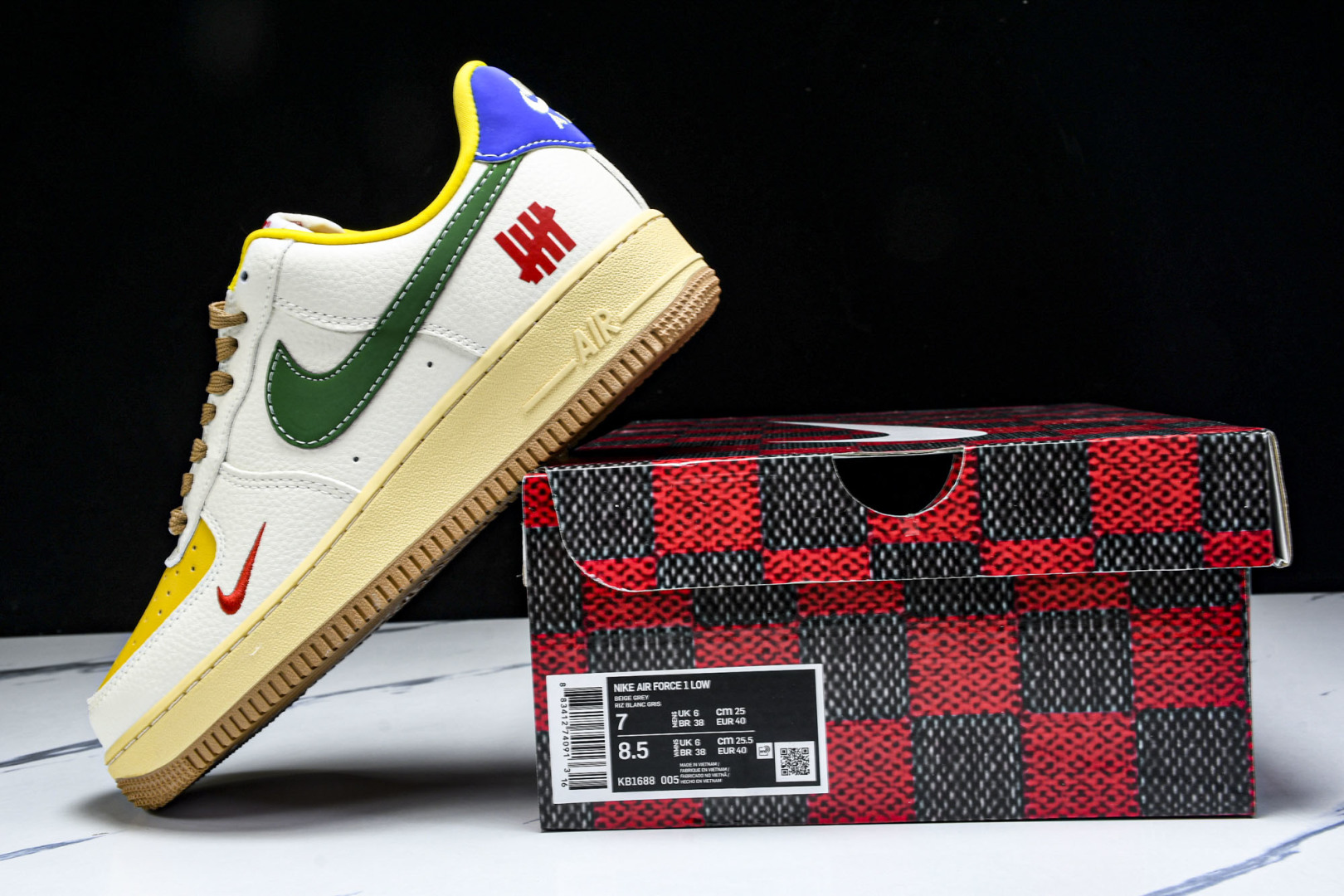  NK Air Force 1'07 Low UN联名 多彩拼接 空军一号低帮休闲板鞋 KB1688-0