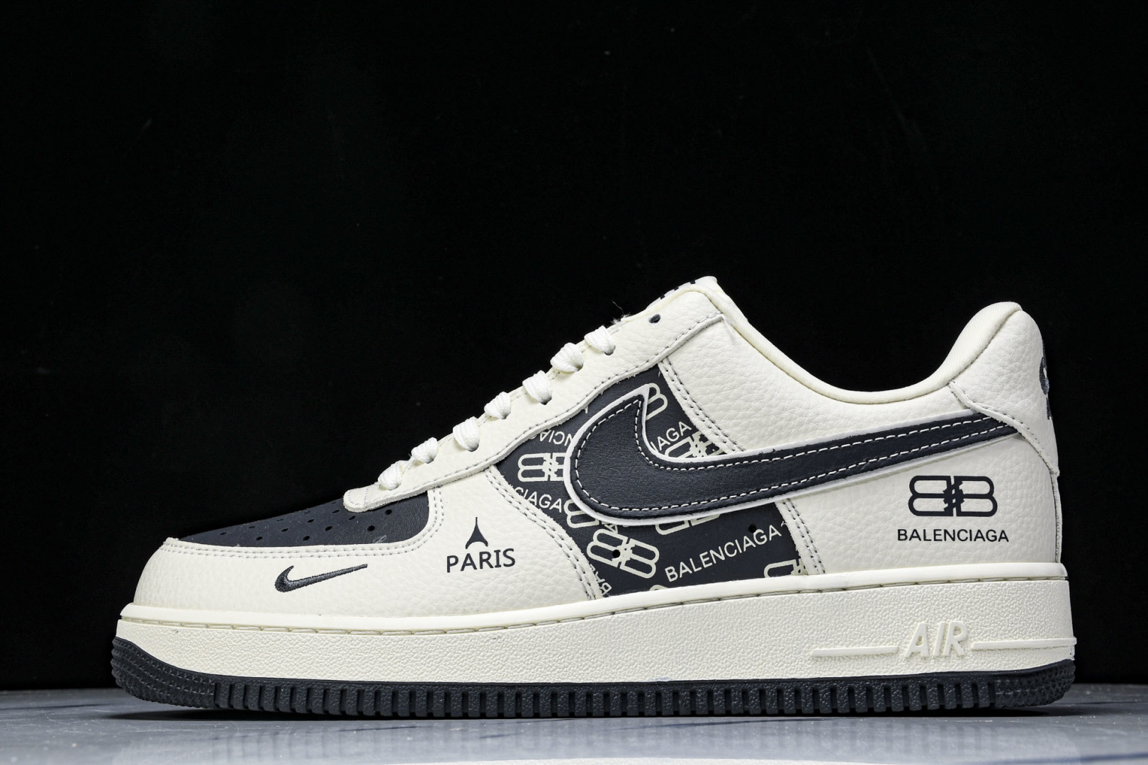  NK Air Force 1'07 Low 巴黎世家联名 米黑涂鸦 空军一号低帮休闲板鞋 XL1978