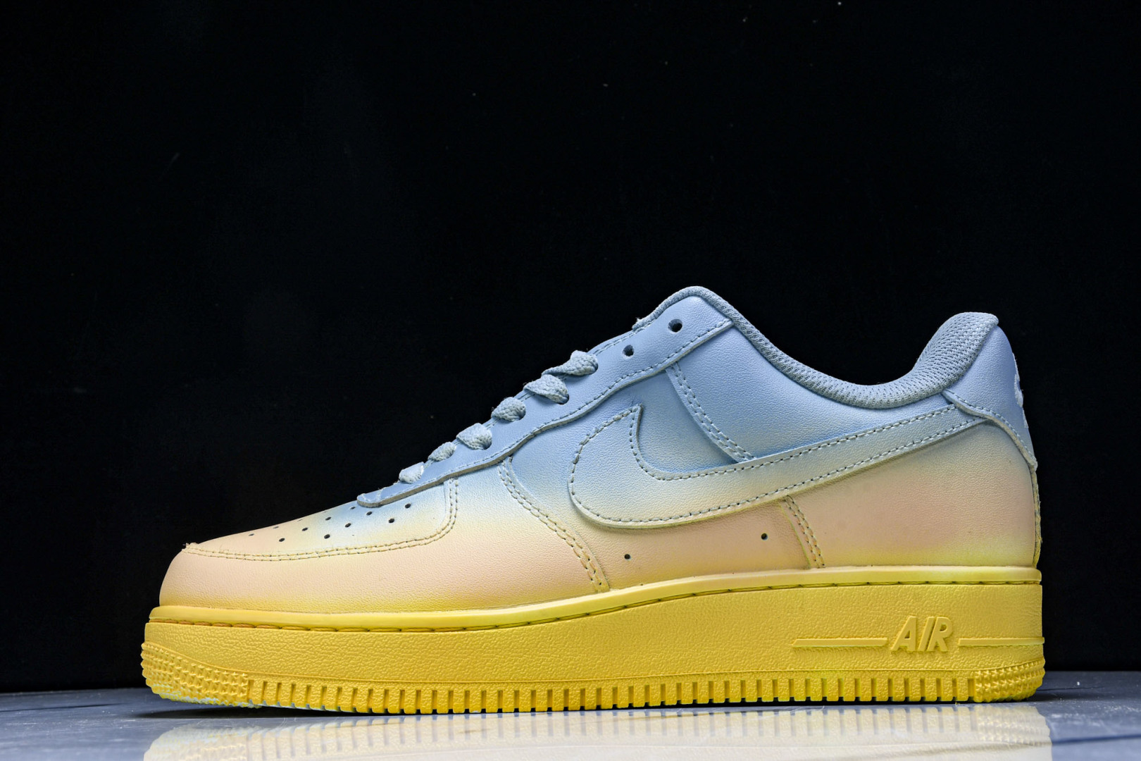  NK Air Force 1'07 Low 蓝黄渐变 空军一号低帮休闲板鞋 GS9875-002 尺寸