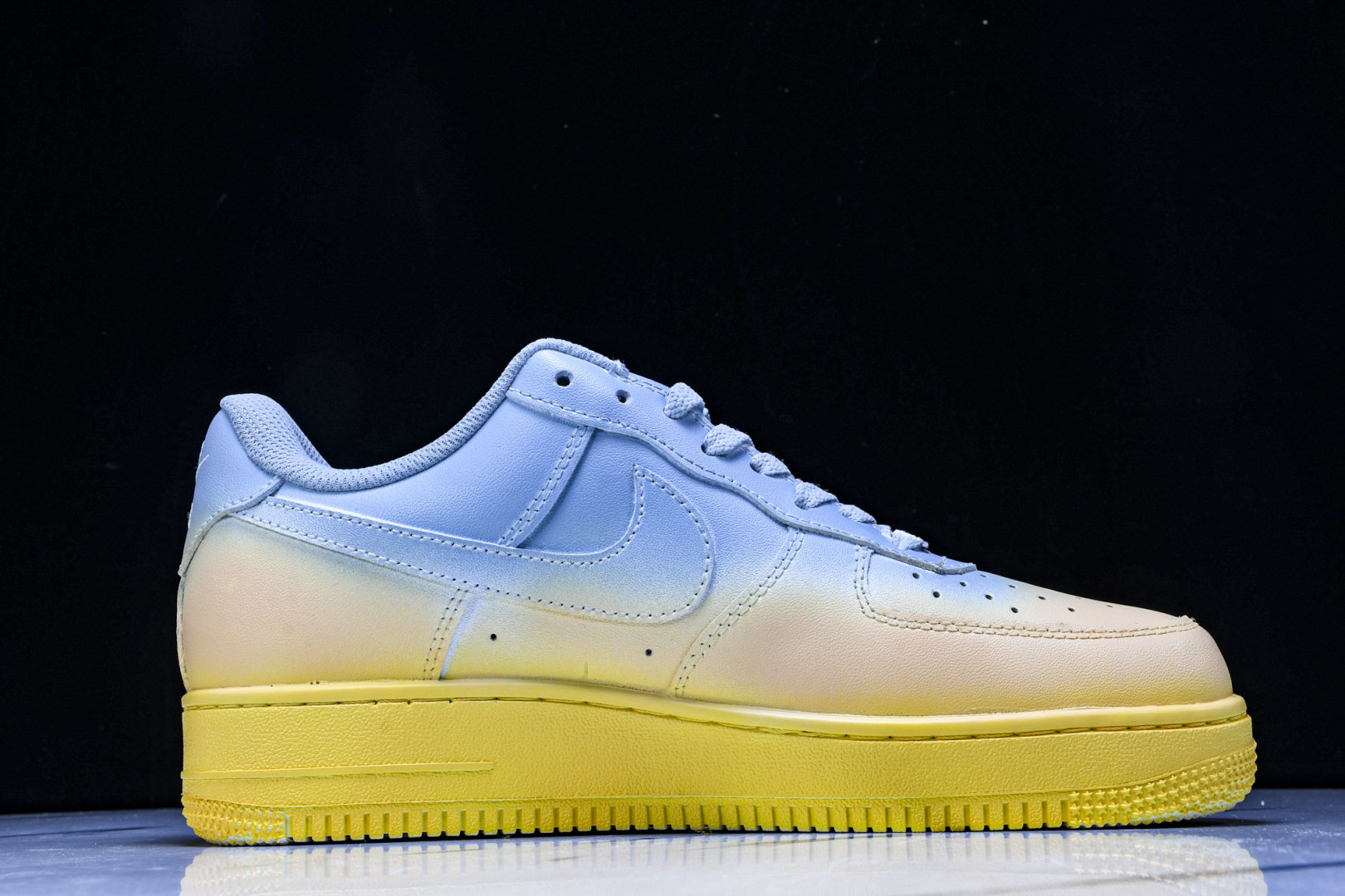  NK Air Force 1'07 Low 蓝黄渐变 空军一号低帮休闲板鞋 GS9875-002 尺寸