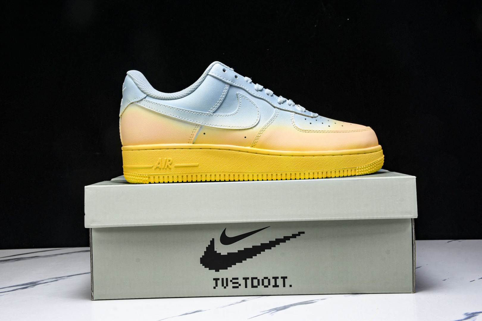  NK Air Force 1'07 Low 蓝黄渐变 空军一号低帮休闲板鞋 GS9875-002 尺寸