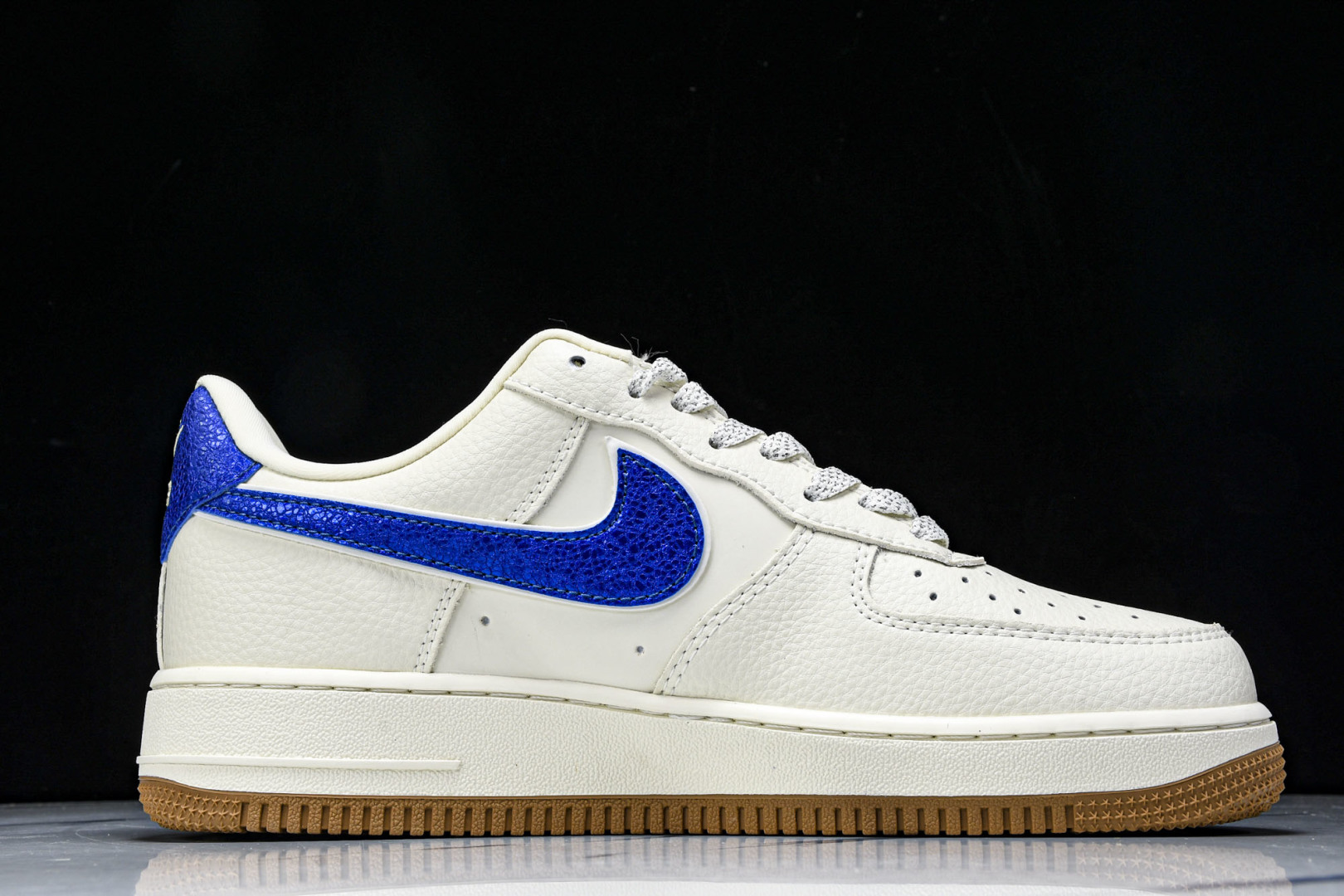  NK Air Force 1'07 Low 斯图西联名 骰子米蓝生胶 空军一号低帮休闲板鞋 KJ168