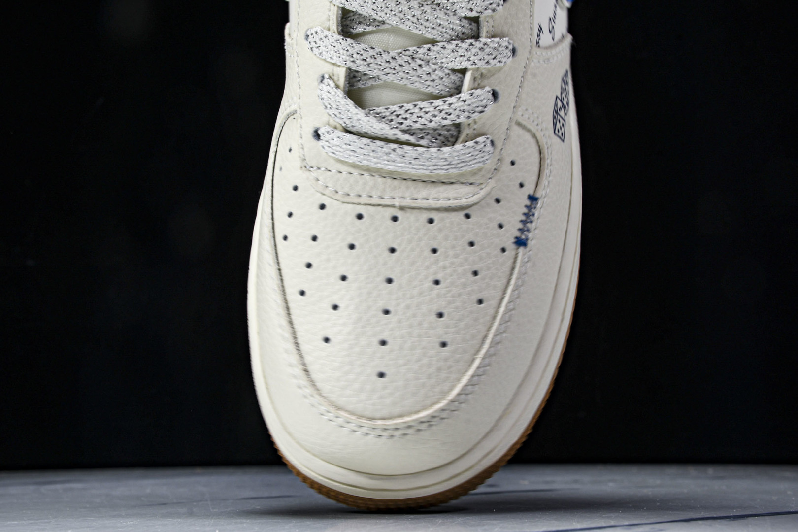  NK Air Force 1'07 Low 斯图西联名 骰子米蓝生胶 空军一号低帮休闲板鞋 KJ168