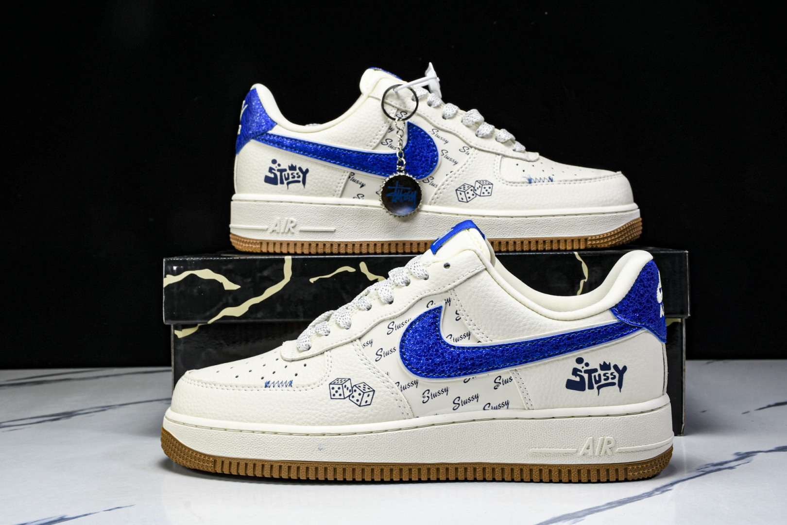  NK Air Force 1'07 Low 斯图西联名 骰子米蓝生胶 空军一号低帮休闲板鞋 KJ168