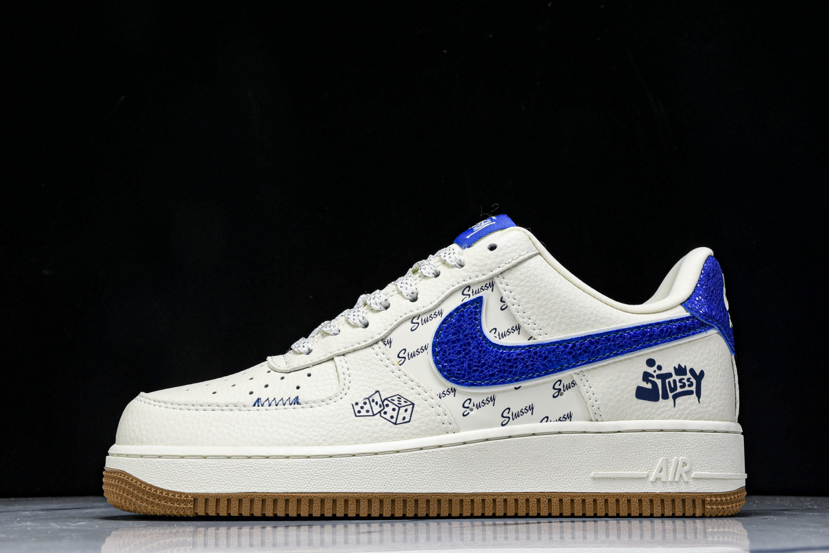  NK Air Force 1'07 Low 斯图西联名 骰子米蓝生胶 空军一号低帮休闲板鞋 KJ168