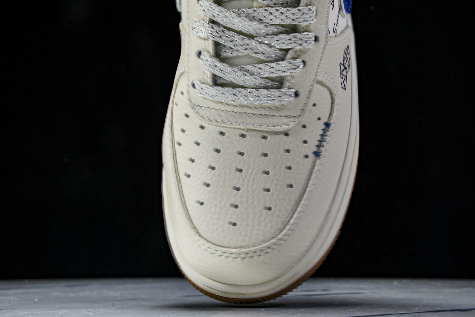  NK Air Force 1'07 Low 斯图西联名 骰子米蓝生胶 空军一号低帮休闲板鞋 KJ168