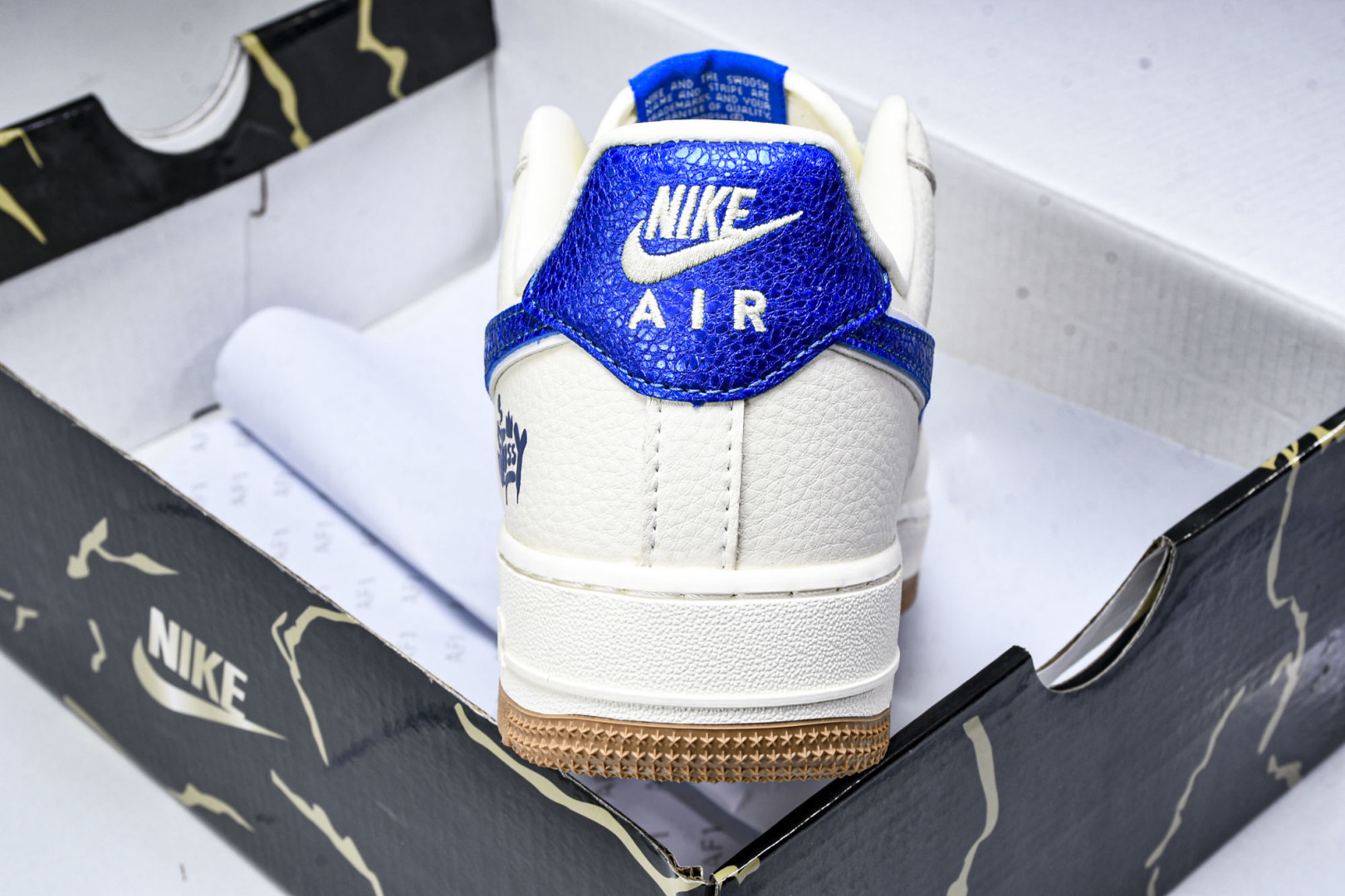 NK Air Force 1'07 Low 斯图西联名 骰子米蓝生胶 空军一号低帮休闲板鞋 KJ168