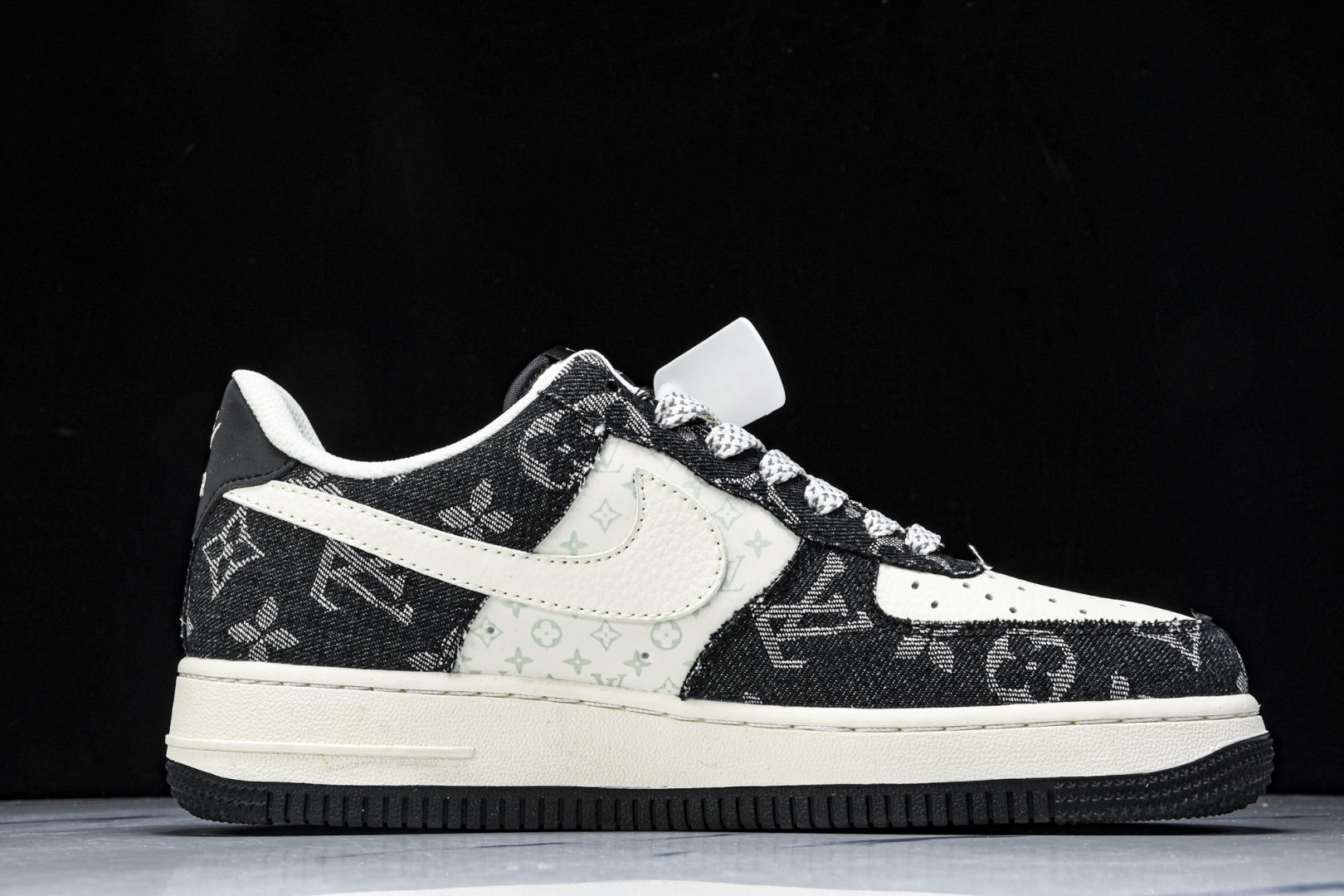  NK Air Force 1'07 Low 斯图西联名 做旧牛仔 空军一号低帮休闲板鞋 XS1958-