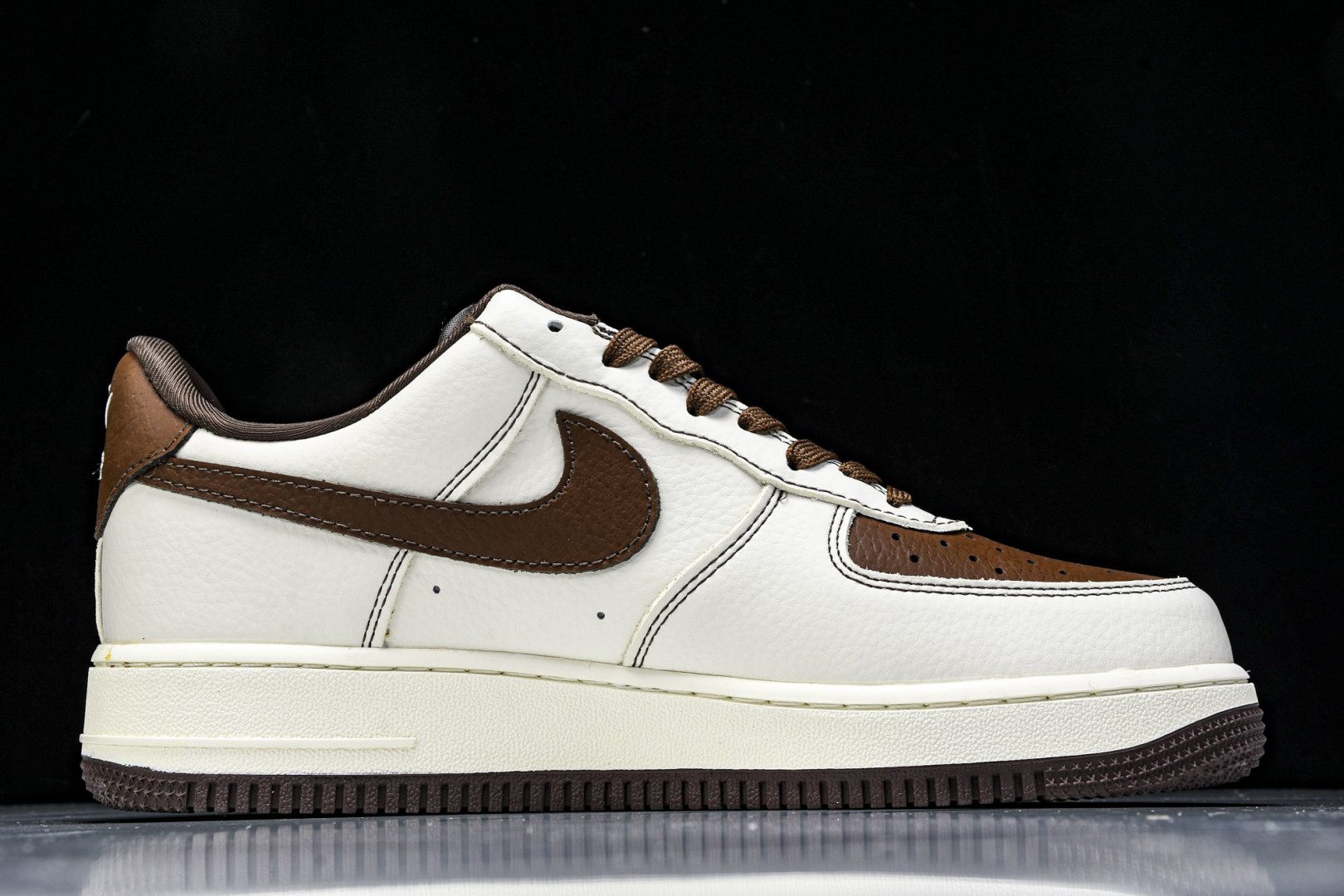  NK Air Force 1'07 Low LV联名 巧克力勾 空军一号低帮休闲板鞋 KK1988-0
