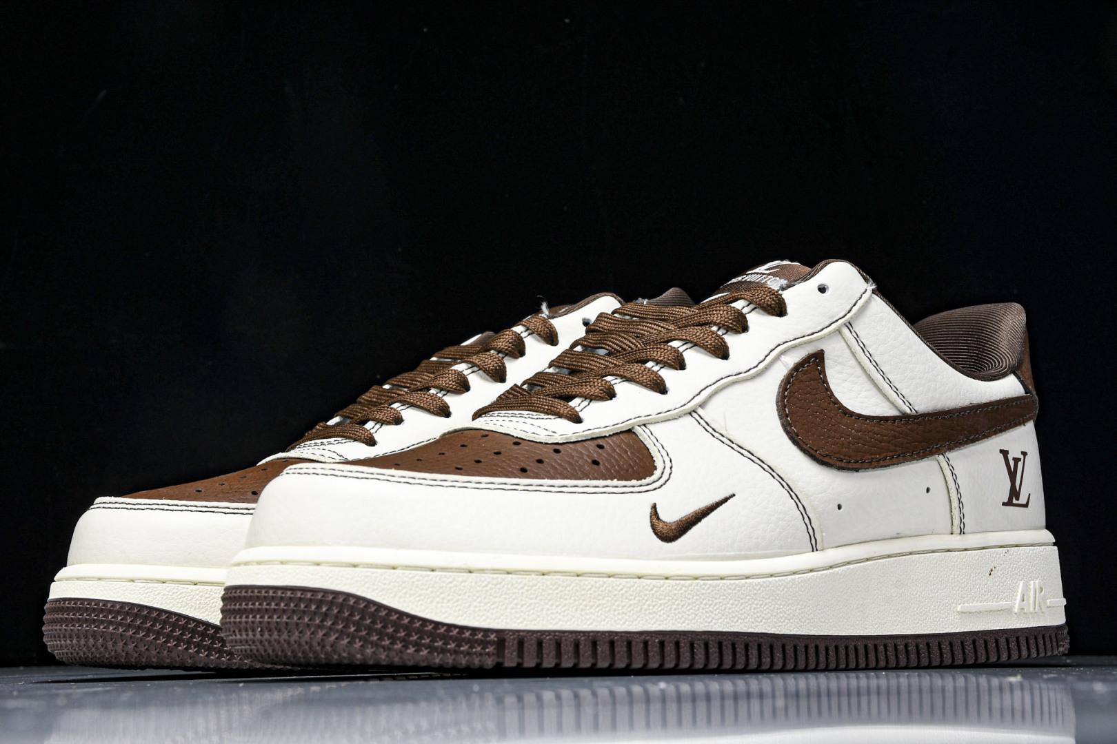 NK Air Force 1'07 Low LV联名 巧克力勾 空军一号低帮休闲板鞋 KK1988-0