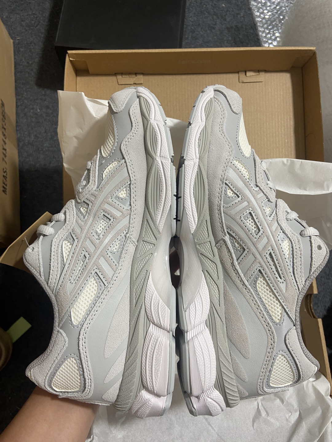  C版纯原 Asics Gel-NYC 亚瑟士运动休闲透气专业跑鞋 1203A663-101
#鞋面采